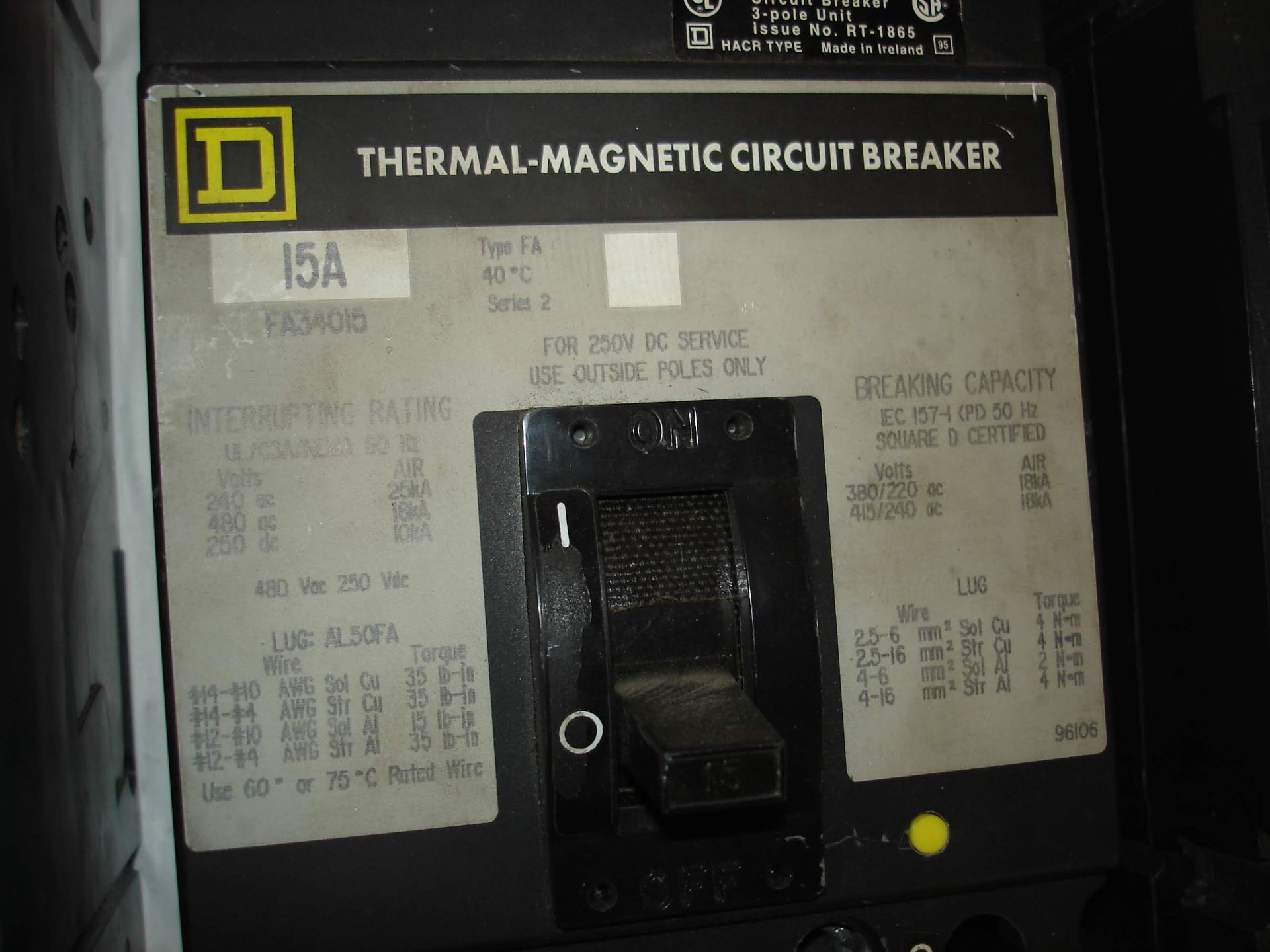 (5) MISC BRANDED BREAKERS: SQUARE D FA34015 AND ALL OTHER ITEMS INCLUDED IN PHOTOS! (LOCATED AT: - Image 5 of 6