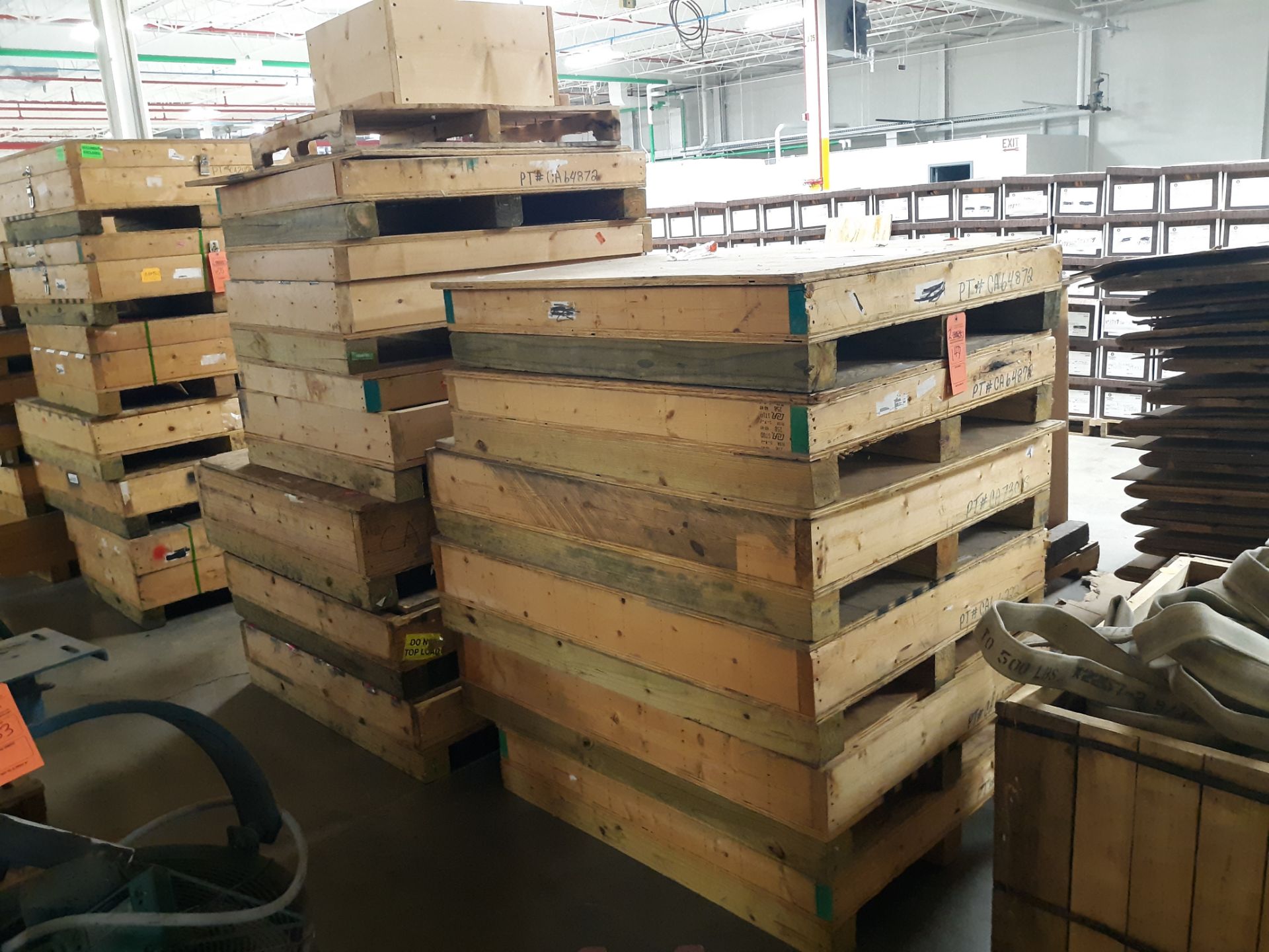 (2) STACKS OF SHIPPING/STORAGE CRATES FOR MACHINERY TOOLING ; RIGGING FEE: $10