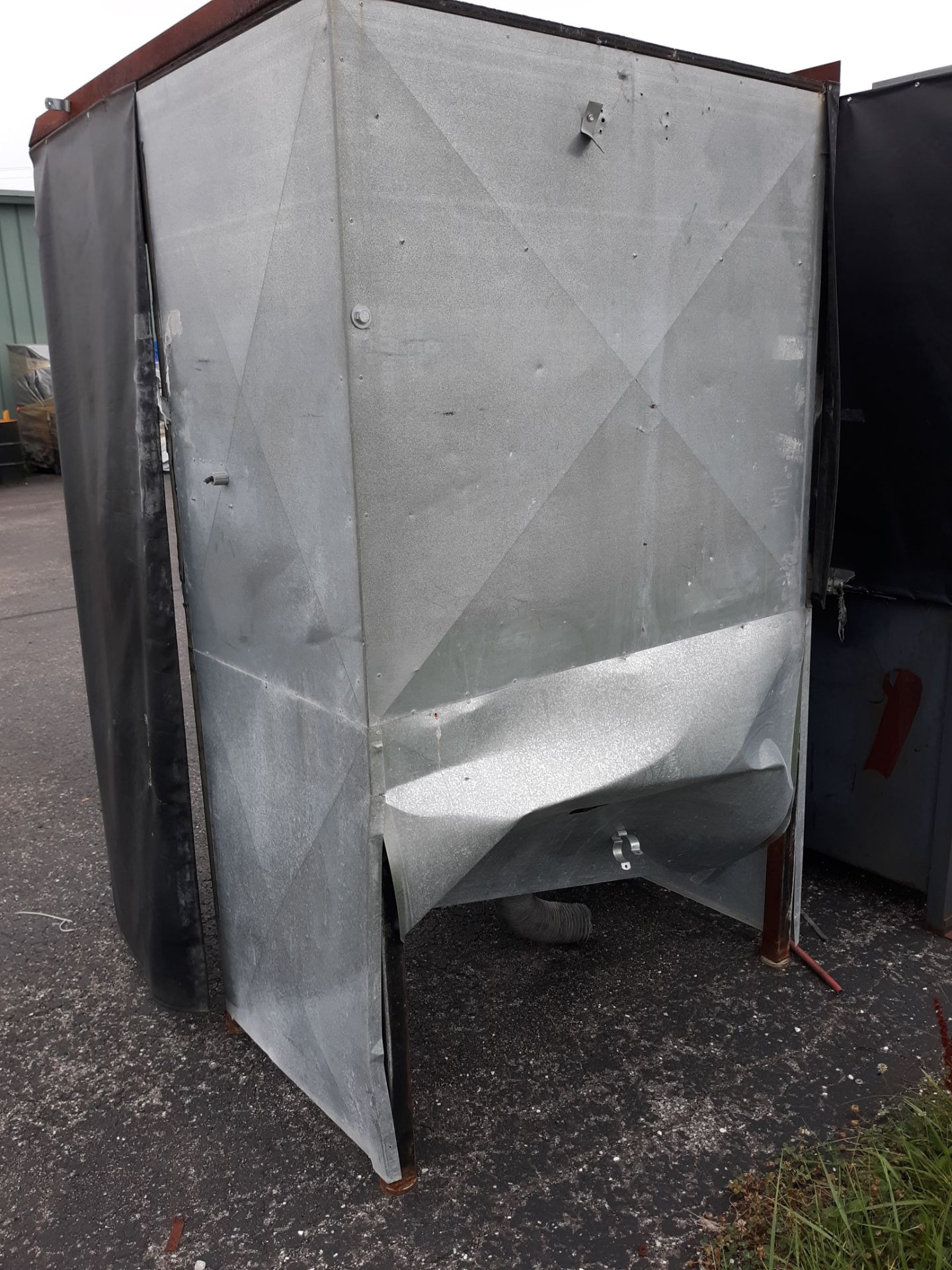 GALVANIZED METAL BOOTH W/ CURTAINS APPROX. 4' WIDE X 4½ DEEP X 7' TALL HAS LIGHTING FIXTURES; - Image 2 of 5