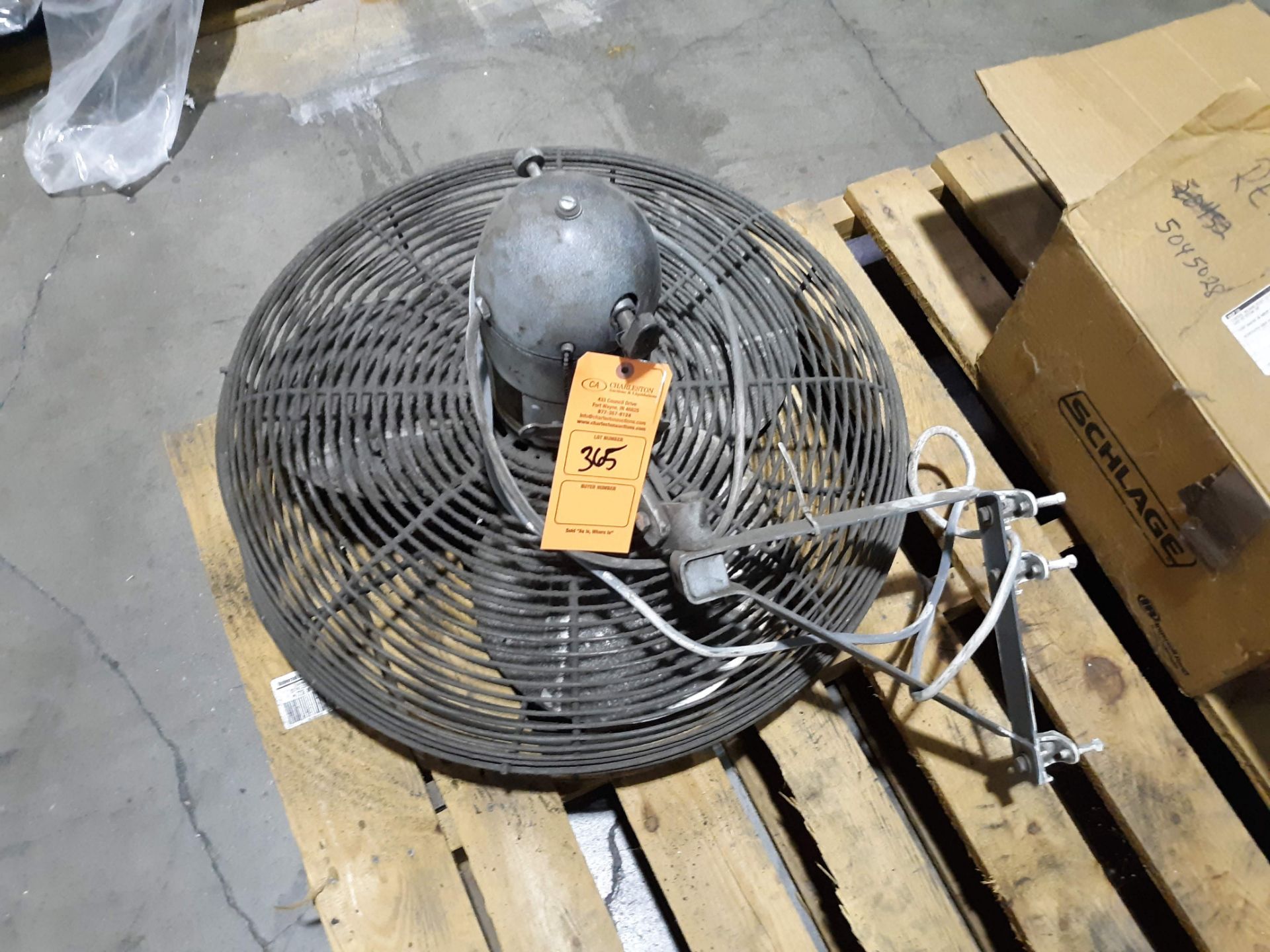 DAYTON INDUSTRIAL FAN ON ADJUSTABLE MOUNT MODEL-4C354C ¼HP/1PH/60HZ; RIGGING FEE: $10