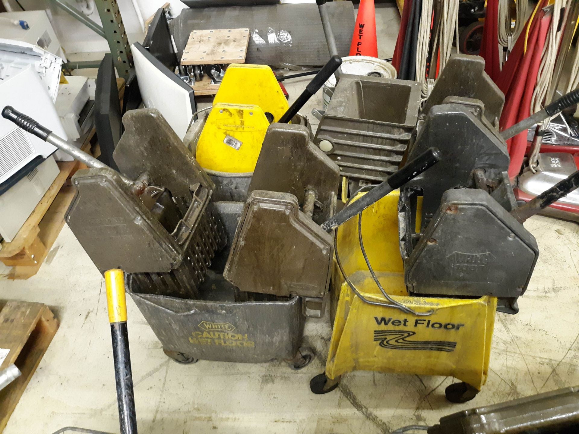 (4) MOP BUCKETS W/ RINGERS (LOCATED AT: 432 COUNCIL DRIVE, FORT WAYNE, IN 46825) - Image 2 of 2