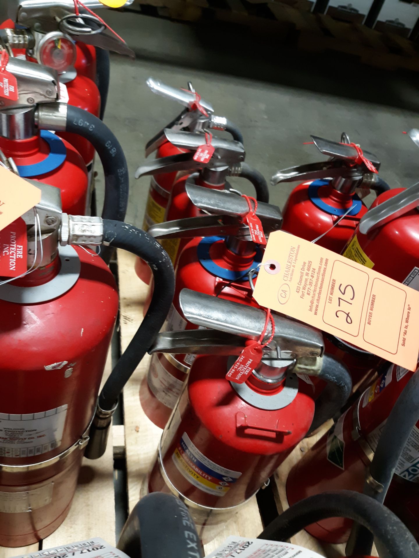 (4) FIRE EXTINGUISHERS (LOCATED AT: 570 S. MAIN STREET, CHURUBUSCO, IN 46723) RIGGING FEE: $10