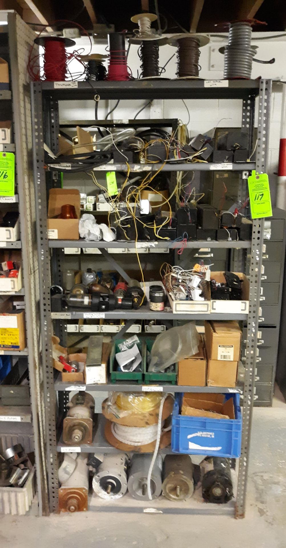 SHELVING & CONTENTS - MRO - Image 2 of 6