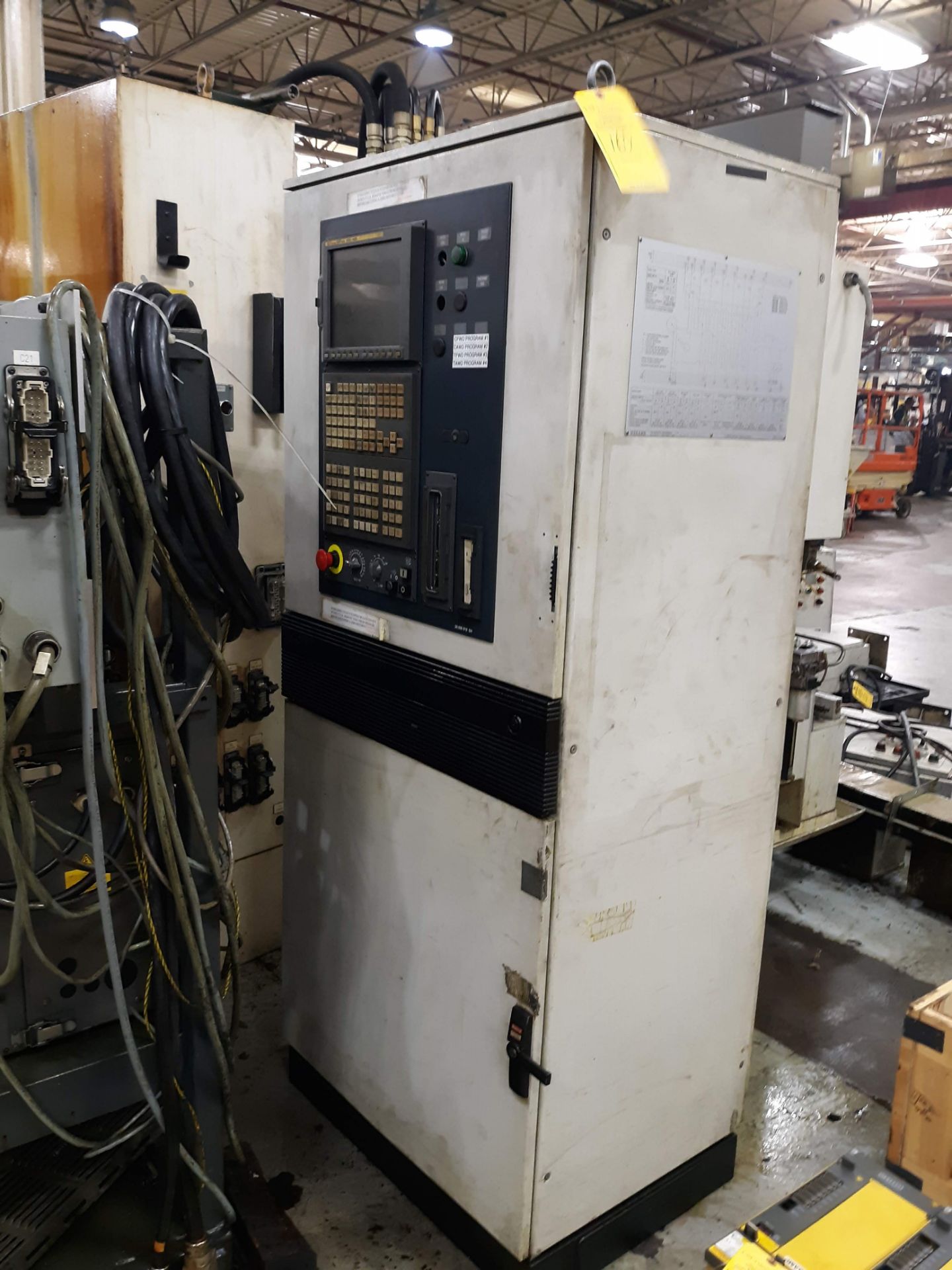 GE FANUC 160i-MB CONTROL PANEL W/ FANUC PENDANT CONTROL (NO INFO TAGS) (LOCATED AT: 131 W. HARVEST