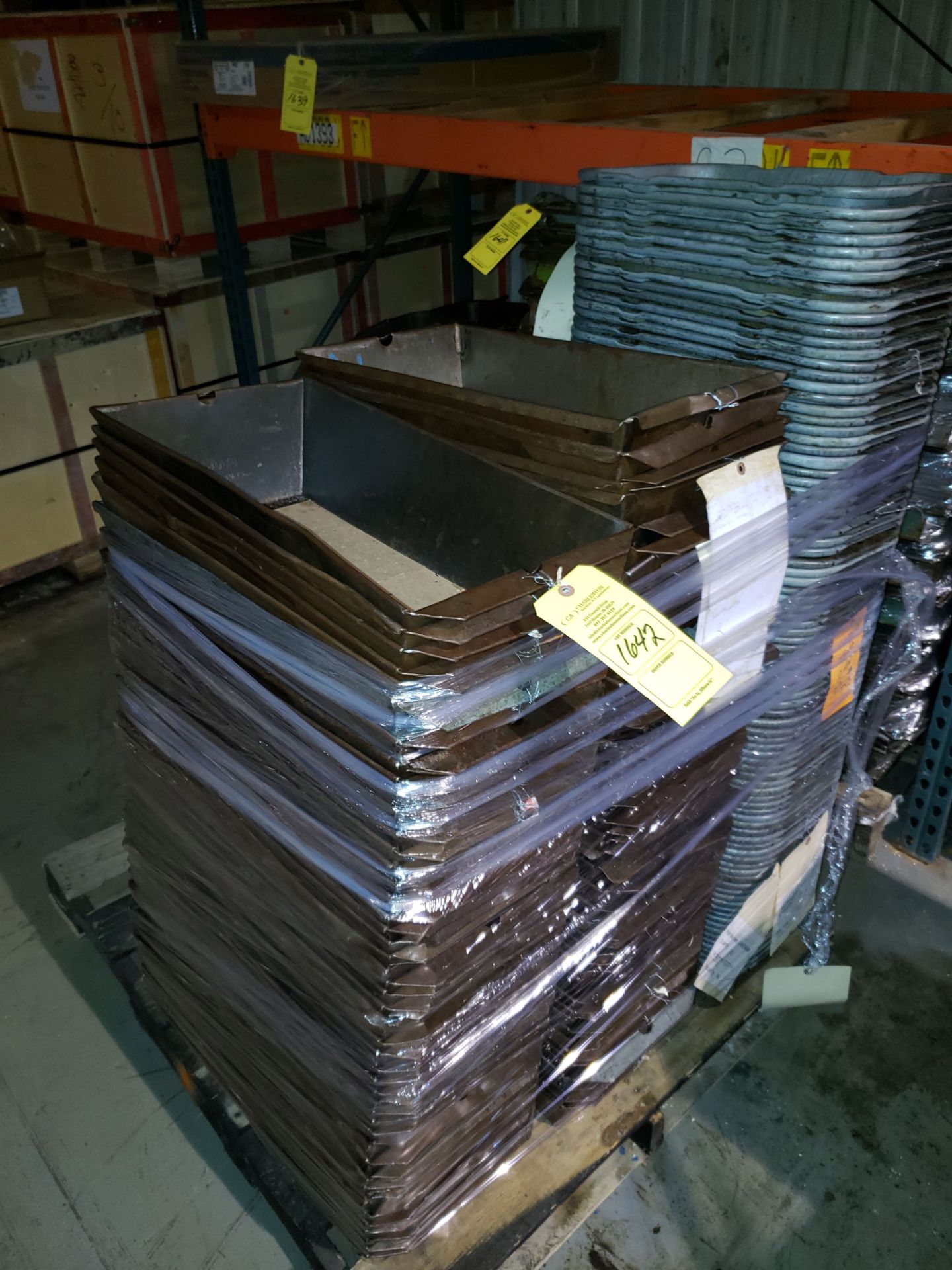 PALLET OF STEEL TUBS (LOCATED AT: 9910 AIRPORT DRIVE, FORT WAYNE, IN 46809)