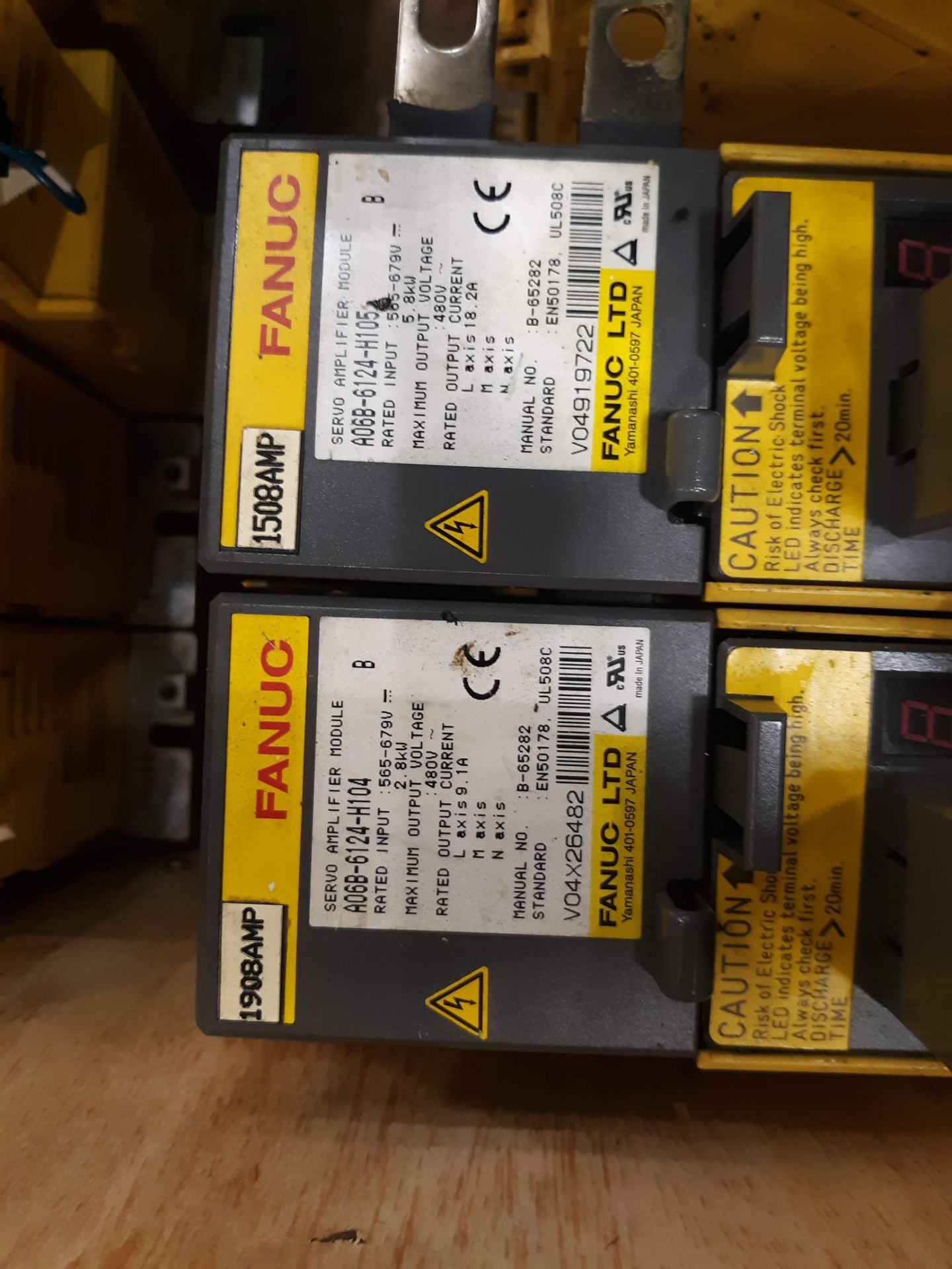 CRATE OF (15) FANUC SERVO AMPLIFIER MODULES (14) MODEL-A06B-6124-H105 (1) MODEL-A06B-6124-H104( - Image 2 of 2