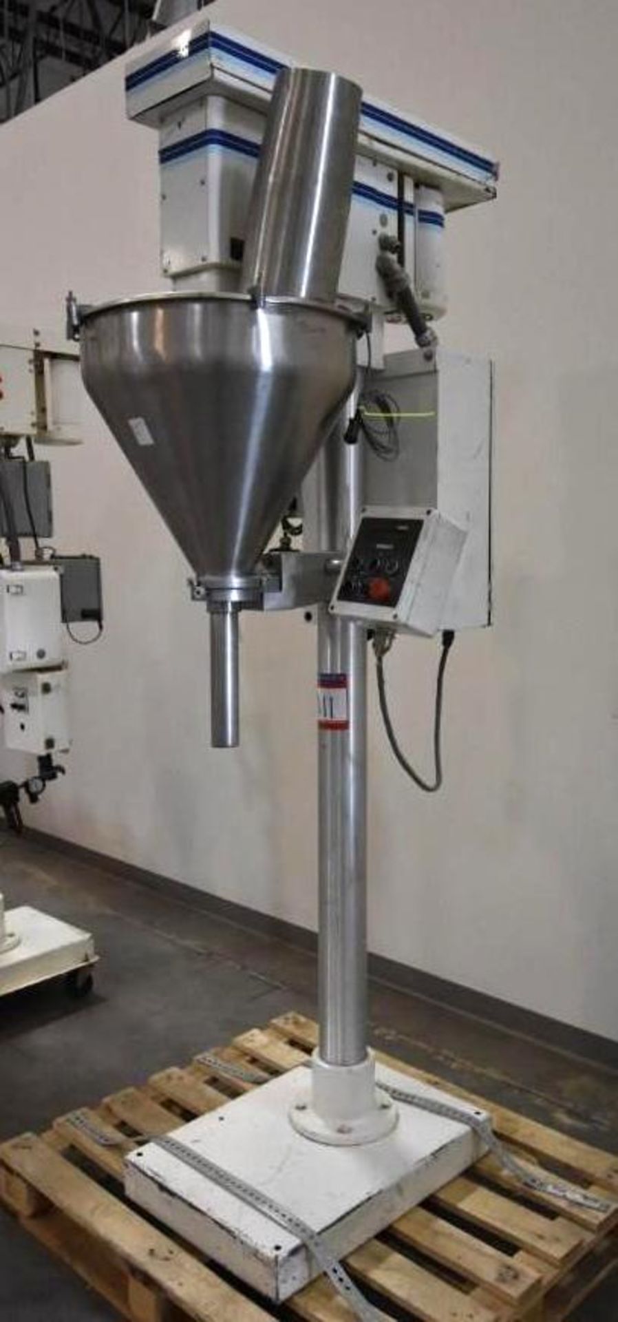 Gei Mateer Burt Single Head Powder Filler - Image 3 of 8