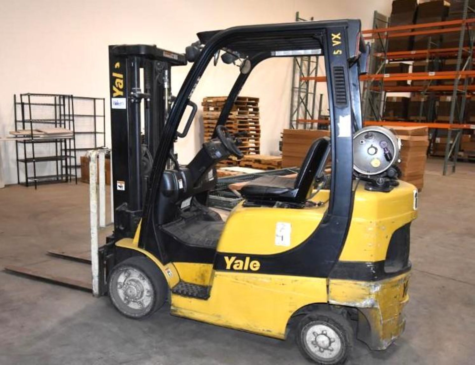 Yale Forklift - Image 2 of 4