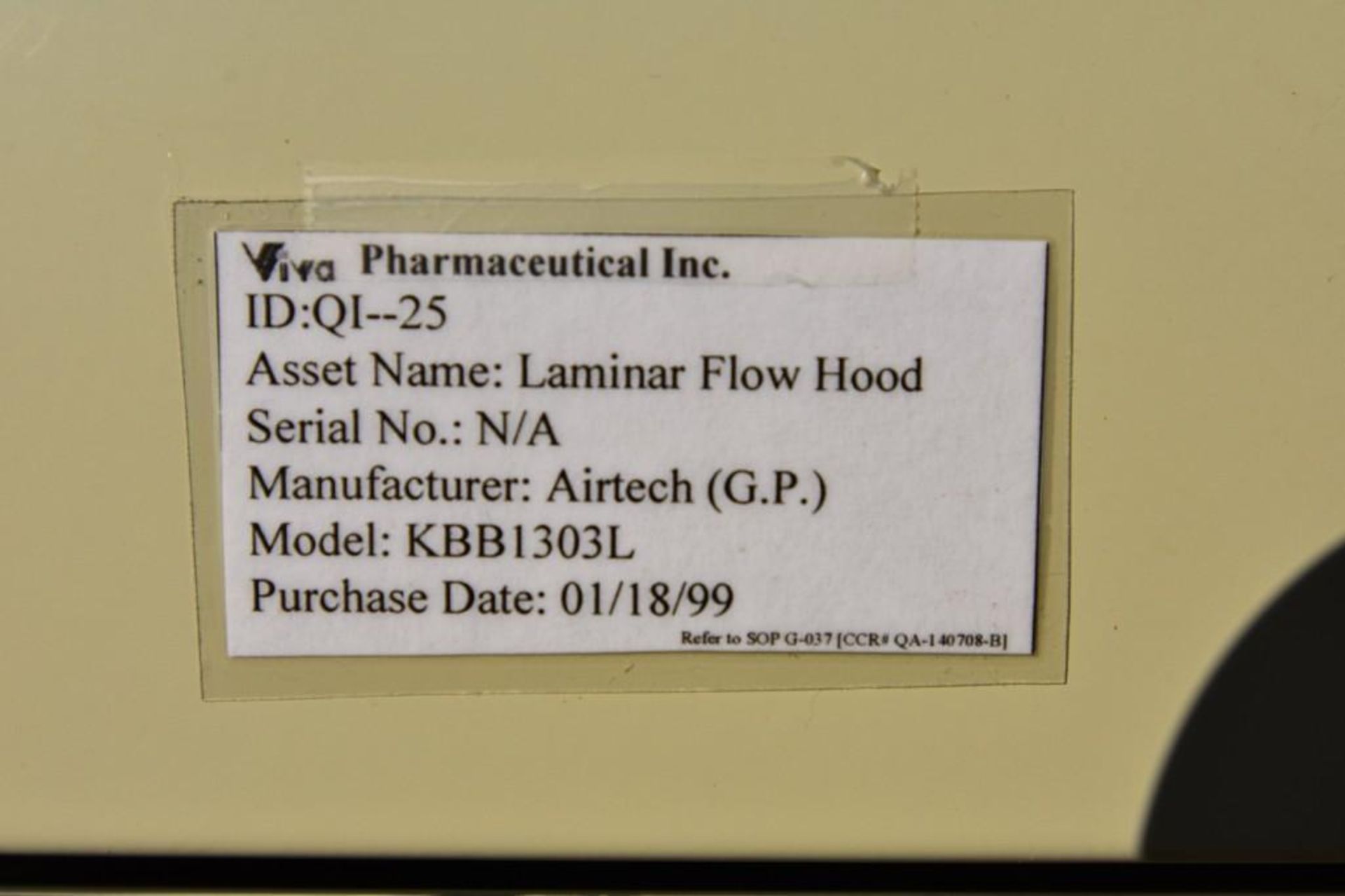 Laminar Flow Hood (Airtech) - Image 8 of 10