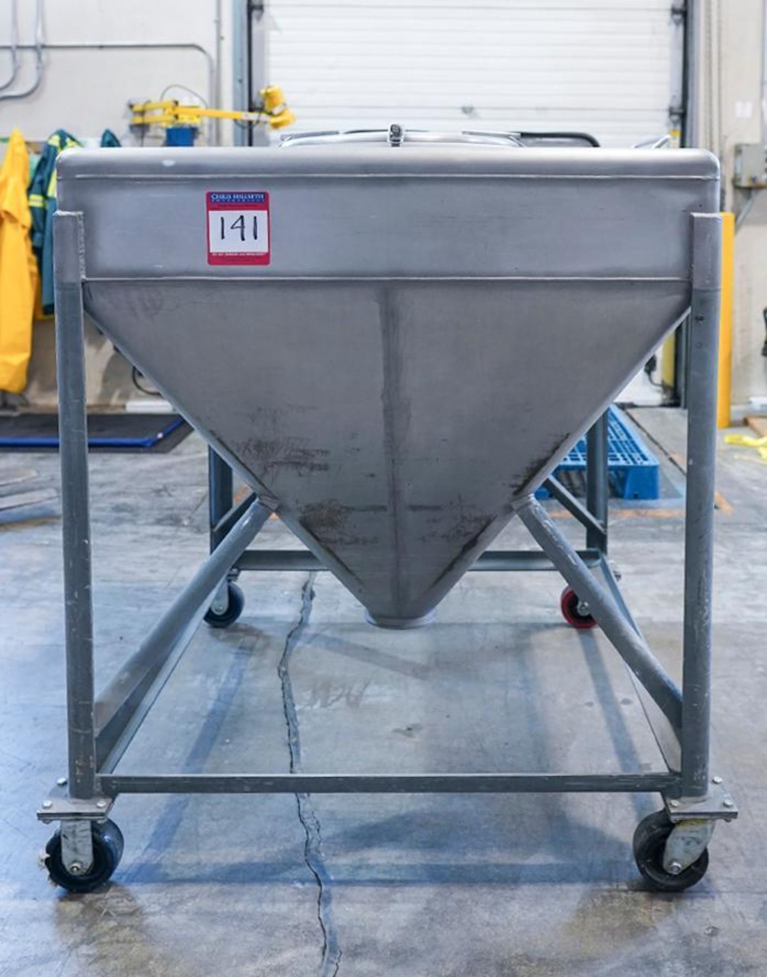 6 Mueller Powder Bins on Wheels and 1 Vibratory Deck - Image 10 of 12