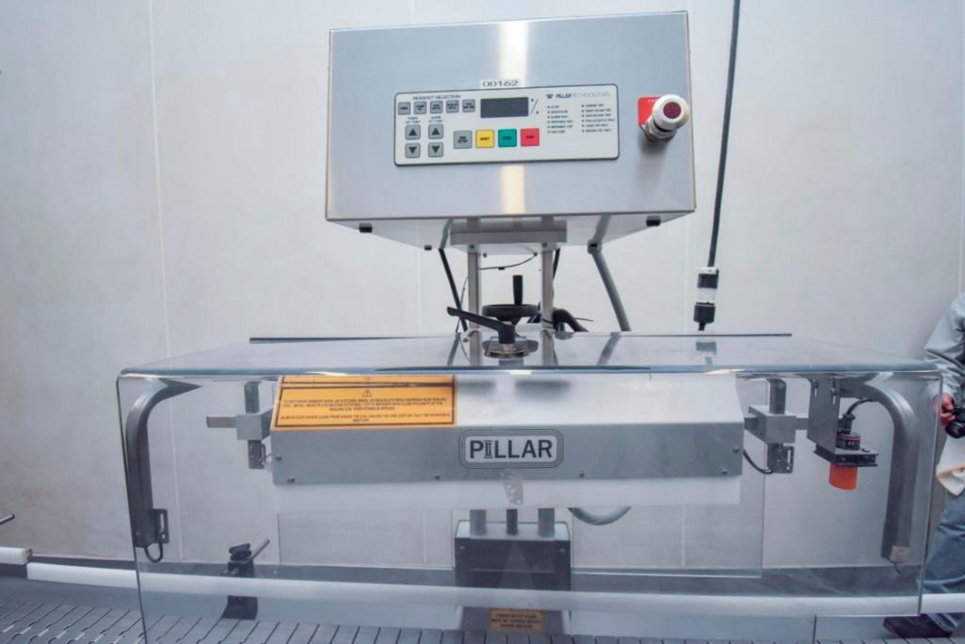 Pillar Unifoiler Induction Sealer