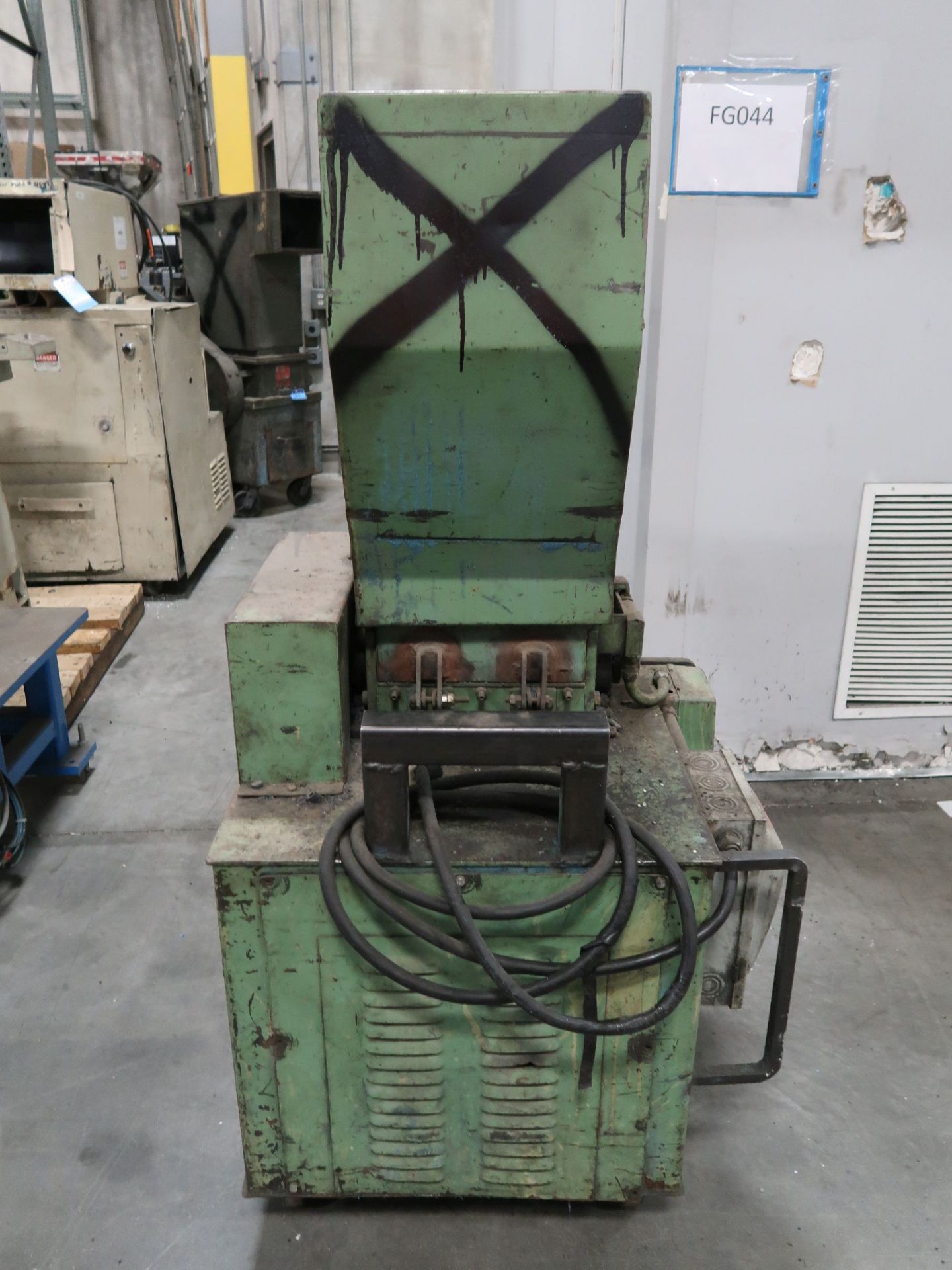 BELOIT MODEL M-812 GRANULATOR; S/N 79-6242-812-10