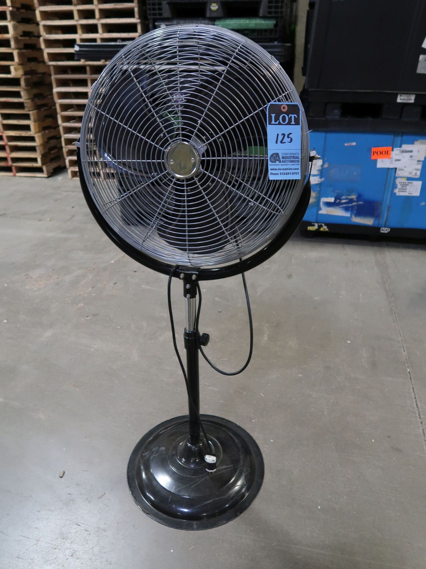 20" PEDESTAL AIR CIRCULATOR