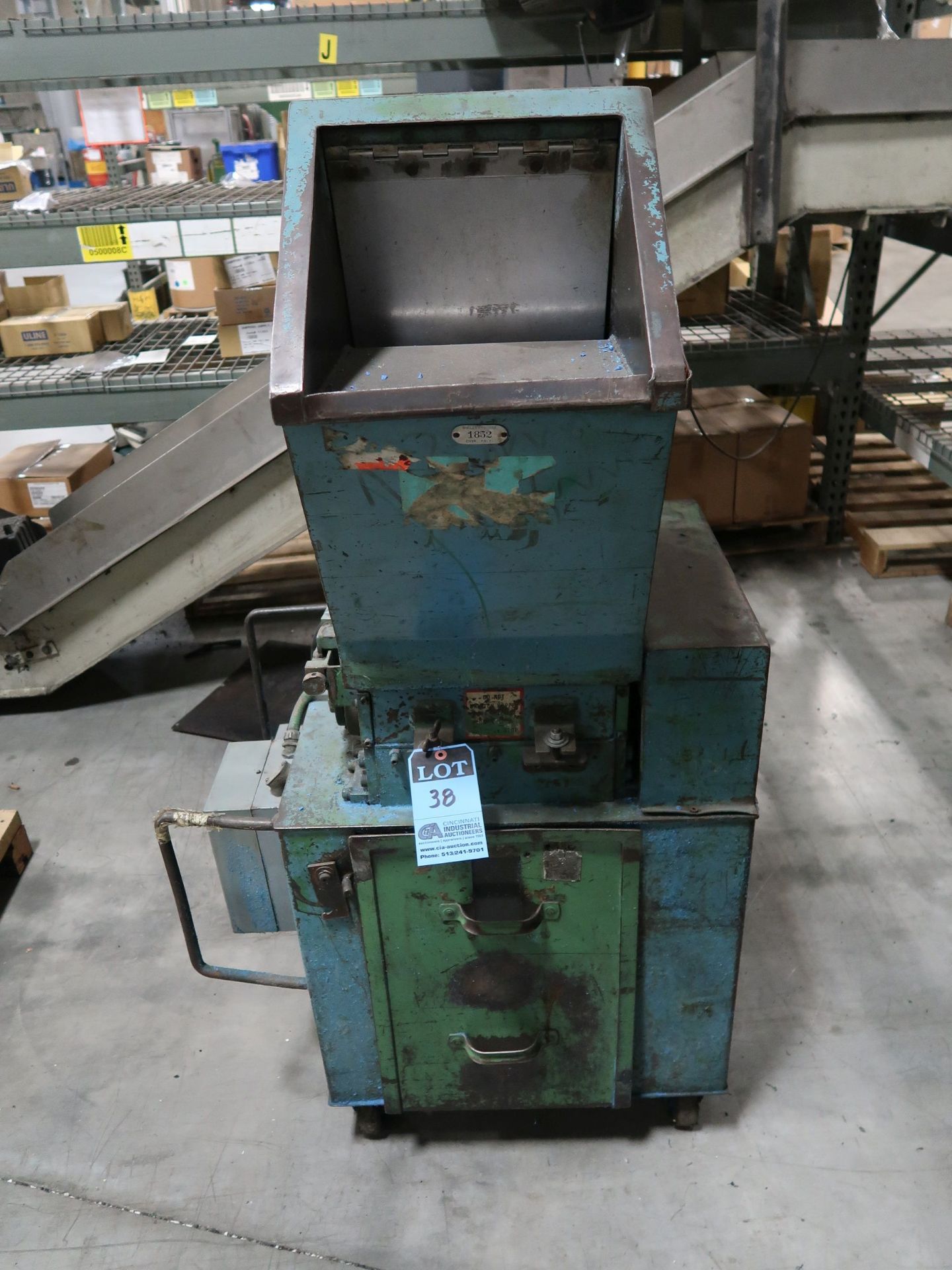 BELOIT MODEL M-812 GRANULATOR; S/N 73-6551-812-2