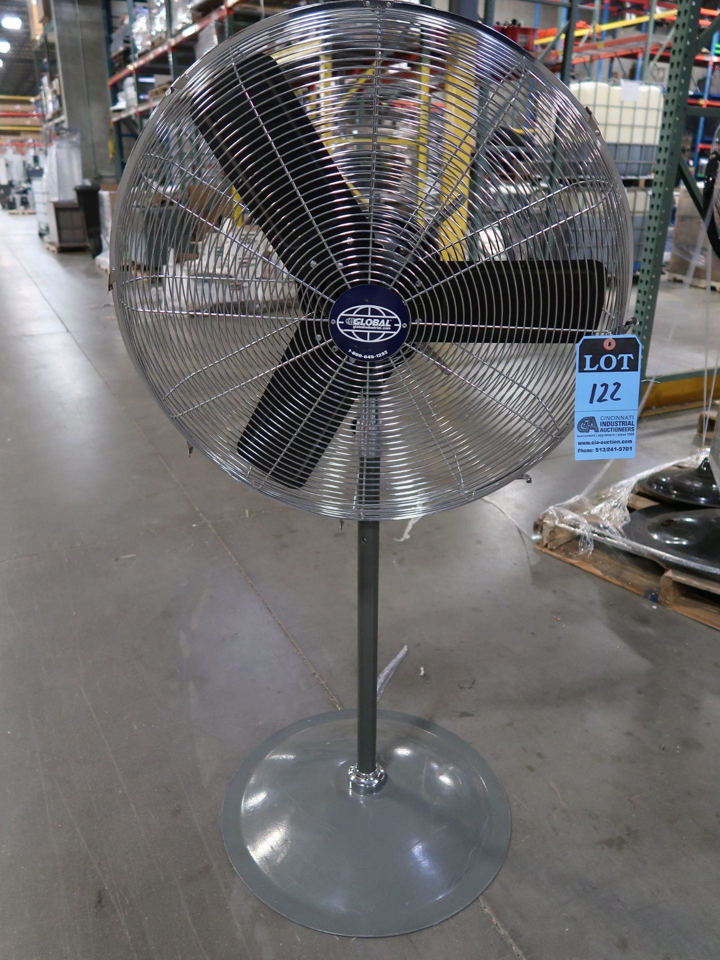 24" PEDESTAL AIR CIRCULATOR