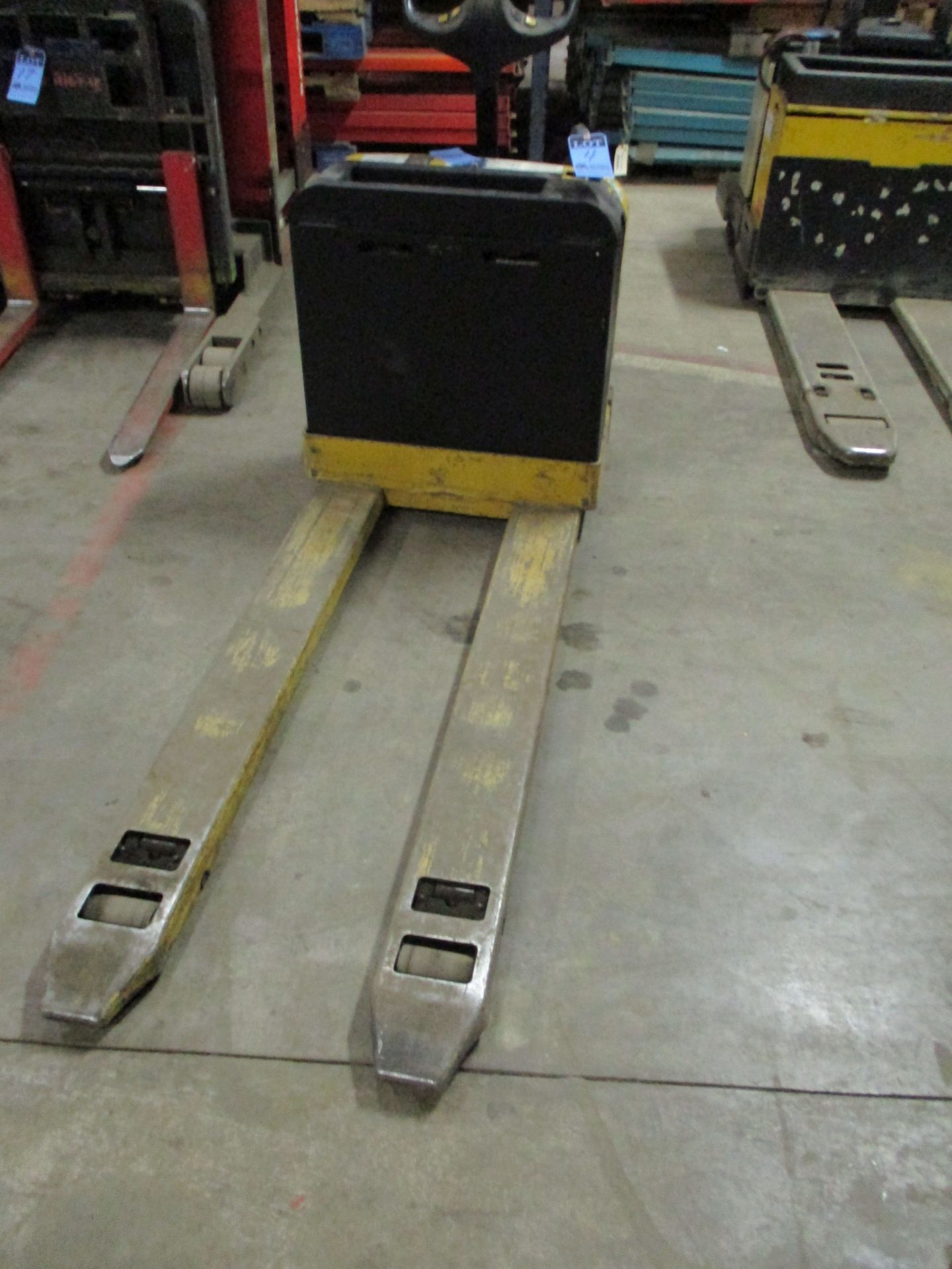 4,000 LB. YALE MODEL MPB040-EN24T2760 ELECTRIC PALLET TRUCK; S/N B8287N18797C, 24 VOLT, 60" FORKS, - Image 3 of 5