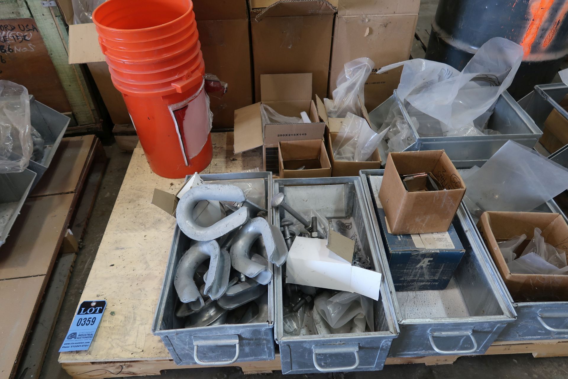 SKID MISCELLANEOUS GALVANIZED TOWER COMPONENTS AND HARDWARE - Image 2 of 5
