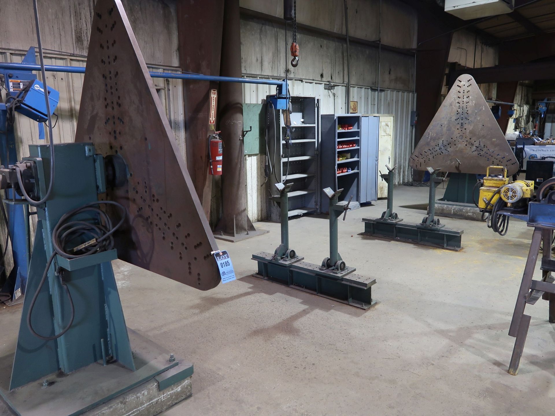 2,500 LB. CAPACITY APPROX. SPECIAL TAILSTOCK POWER WELDING POSITIONER SYSTEM WITH 20' BETWEEN