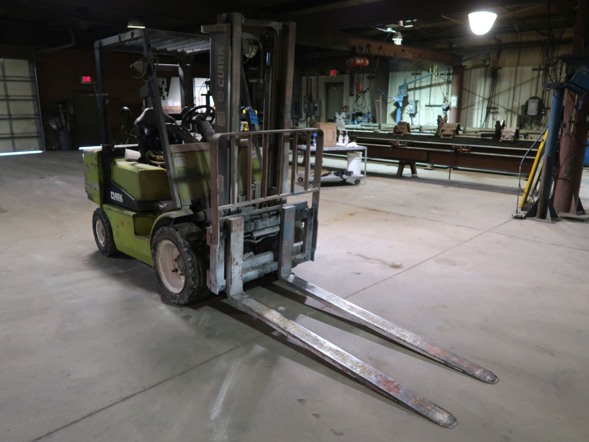 6,000 LB. CLARK MODEL CGP32 DIESEL POWERED SOLID TIRE TWO-STAGE LIFT TRUCK; S/N P365D-0748-9527FB, - Image 3 of 11