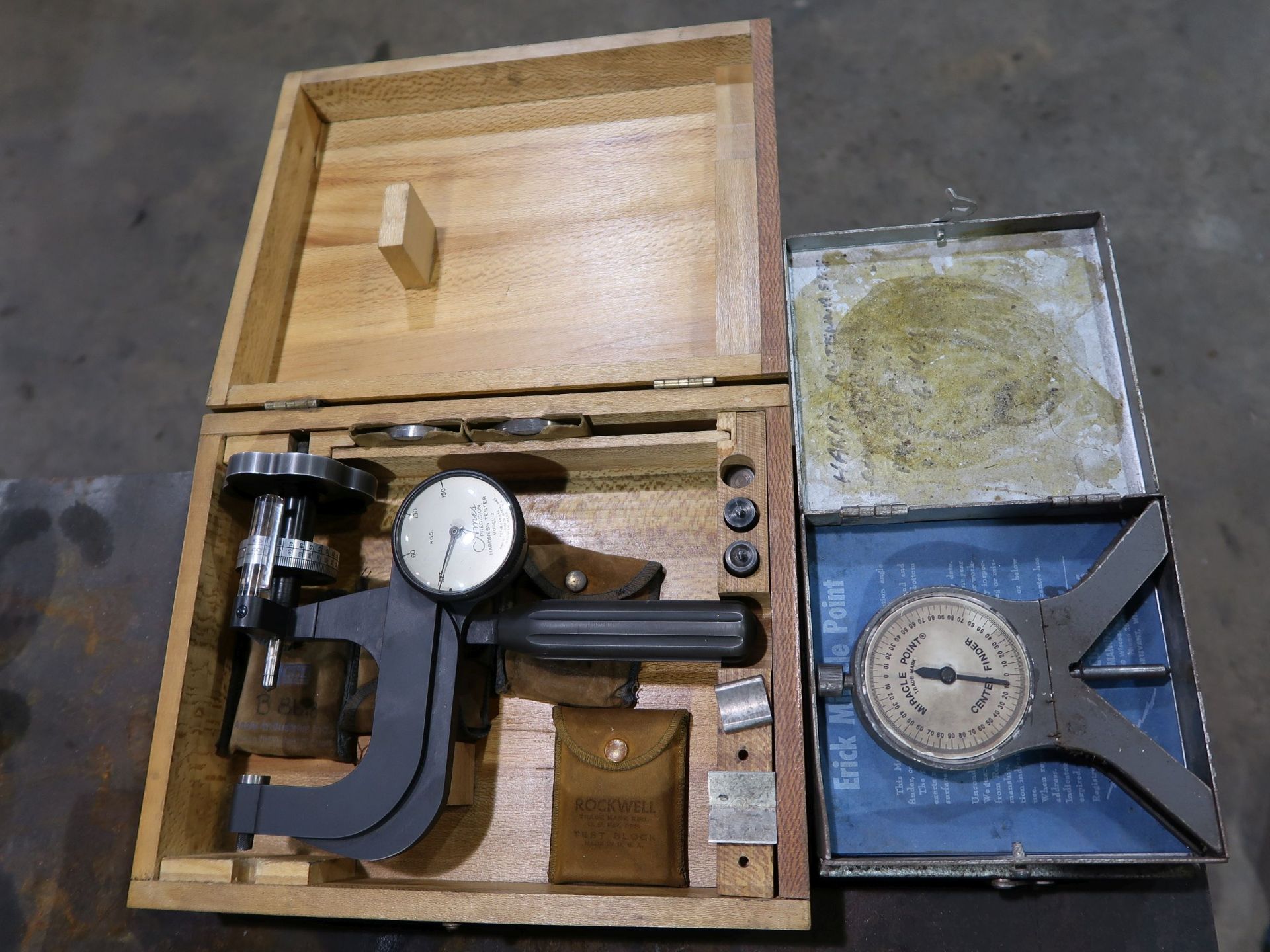 AMES MODEL 2 HAND HARDNESS TESTER