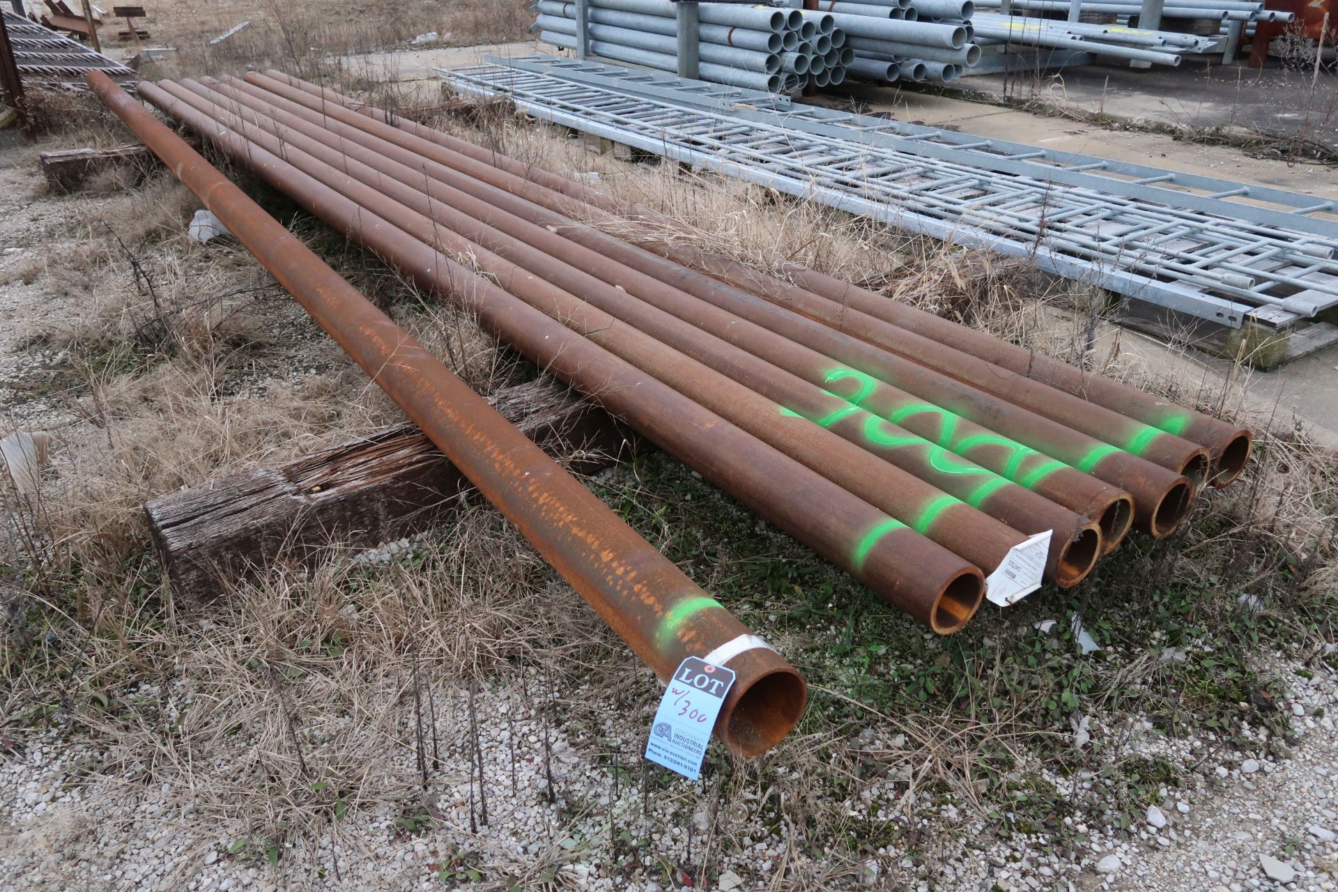 (LOT) HEAVY DUTY THICK WALL STEEL PIPE *LOT COLOR GREEN* - Image 2 of 4