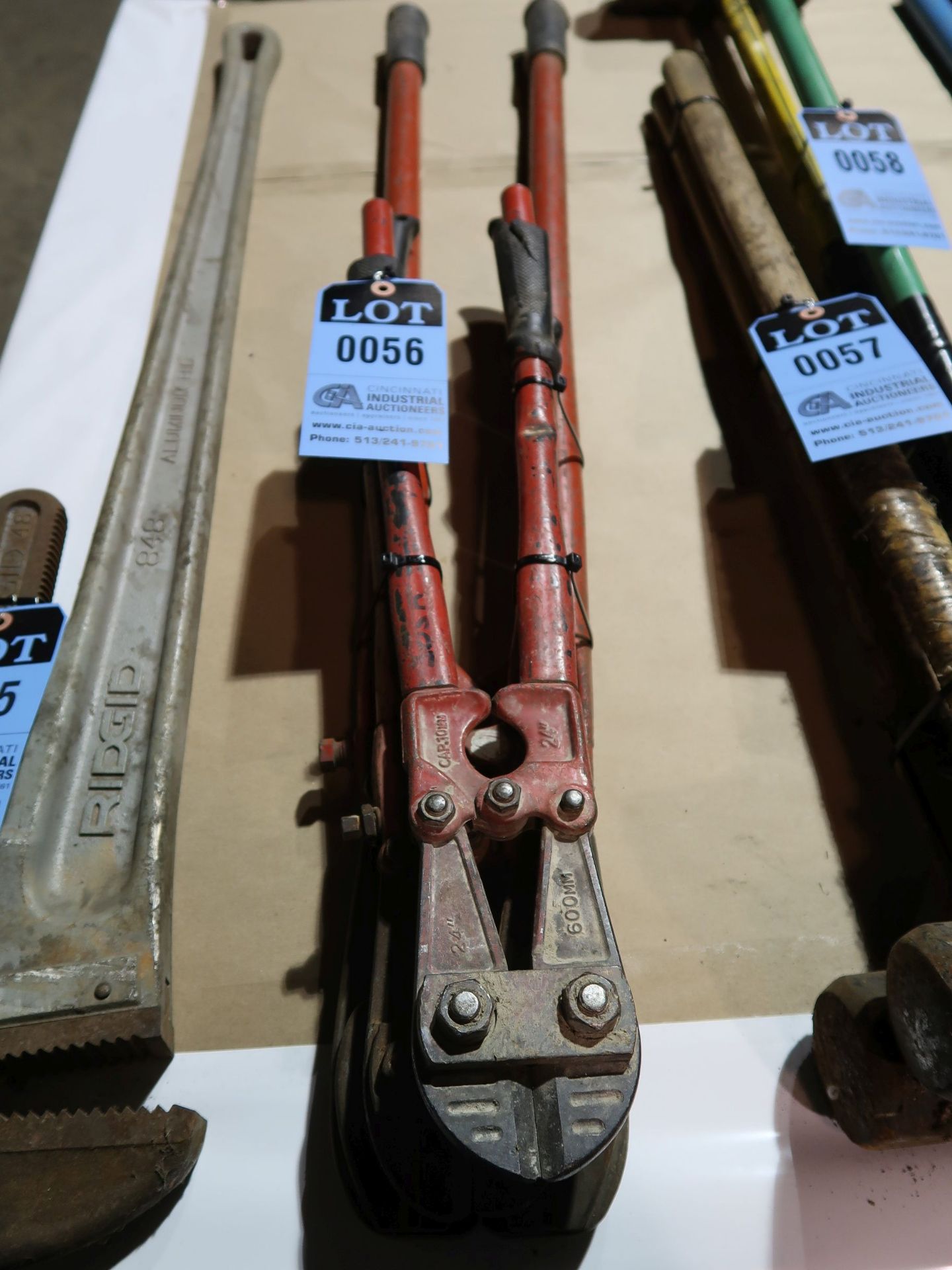 MISCELLANEOUS SIZE BOLT CUTTERS