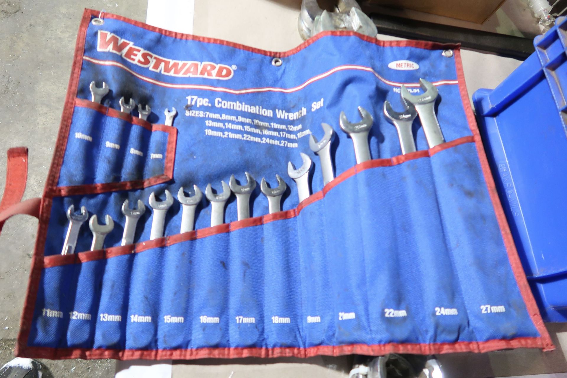 7-27 MM WESTWARD METRIC COMBINATION WRENCH SET