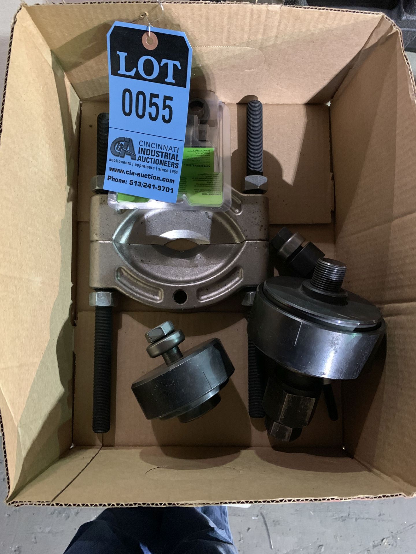 (LOT) ENERPAC KNOCKOUTS AND BEARING SPLITTER **LOCATED AT 111 W. WESTCOTT WAY**