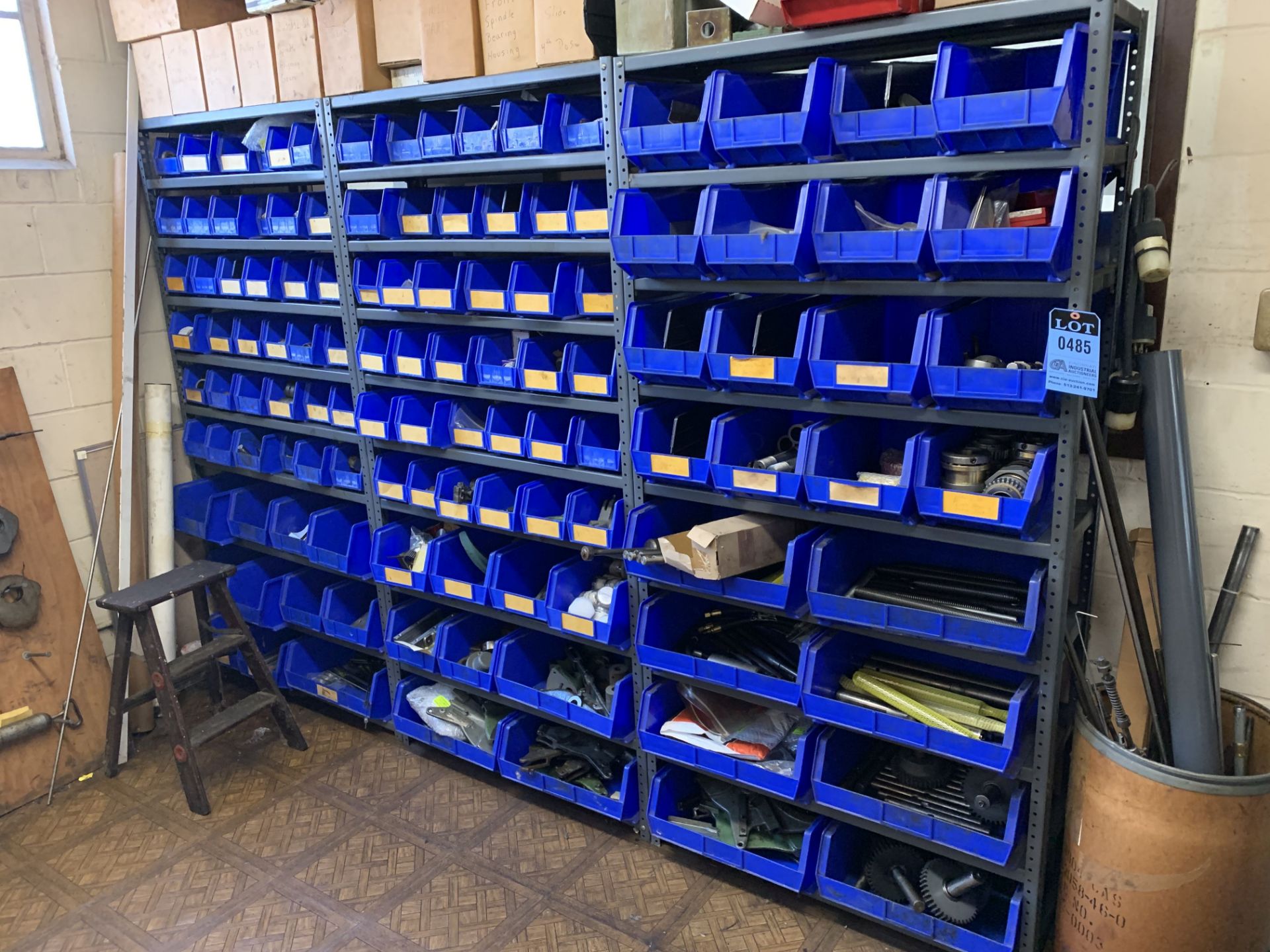 (LOT) LARGE ASSORTMENT DAVENPORT ATTACHMENT AND MACHINE PARTS WITH (3) SECTIONS STEEL SHELVING