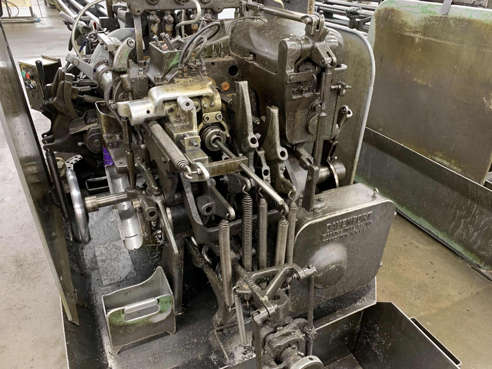 3/4" DAVENPORT MODEL B MULTI-SPINDLE AUTOMATIC SCREW MACHINE; S/N 8145, SPINDLE STOP, PICKOFF, THRE - Image 6 of 7