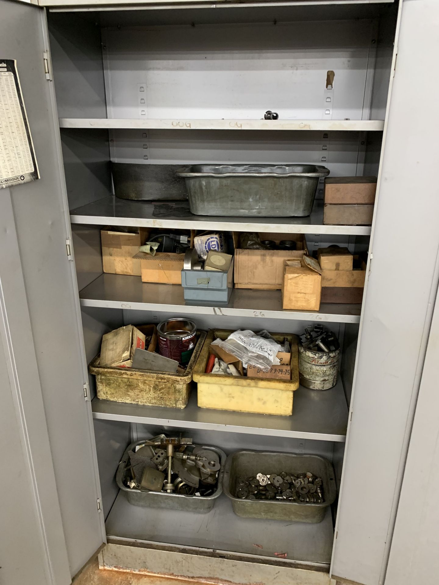 (LOT) MISCELLANEOUS DAVENPORT PARTS AND ACCESSORIES WITH (2) STORAGE CABINETS - Image 2 of 2