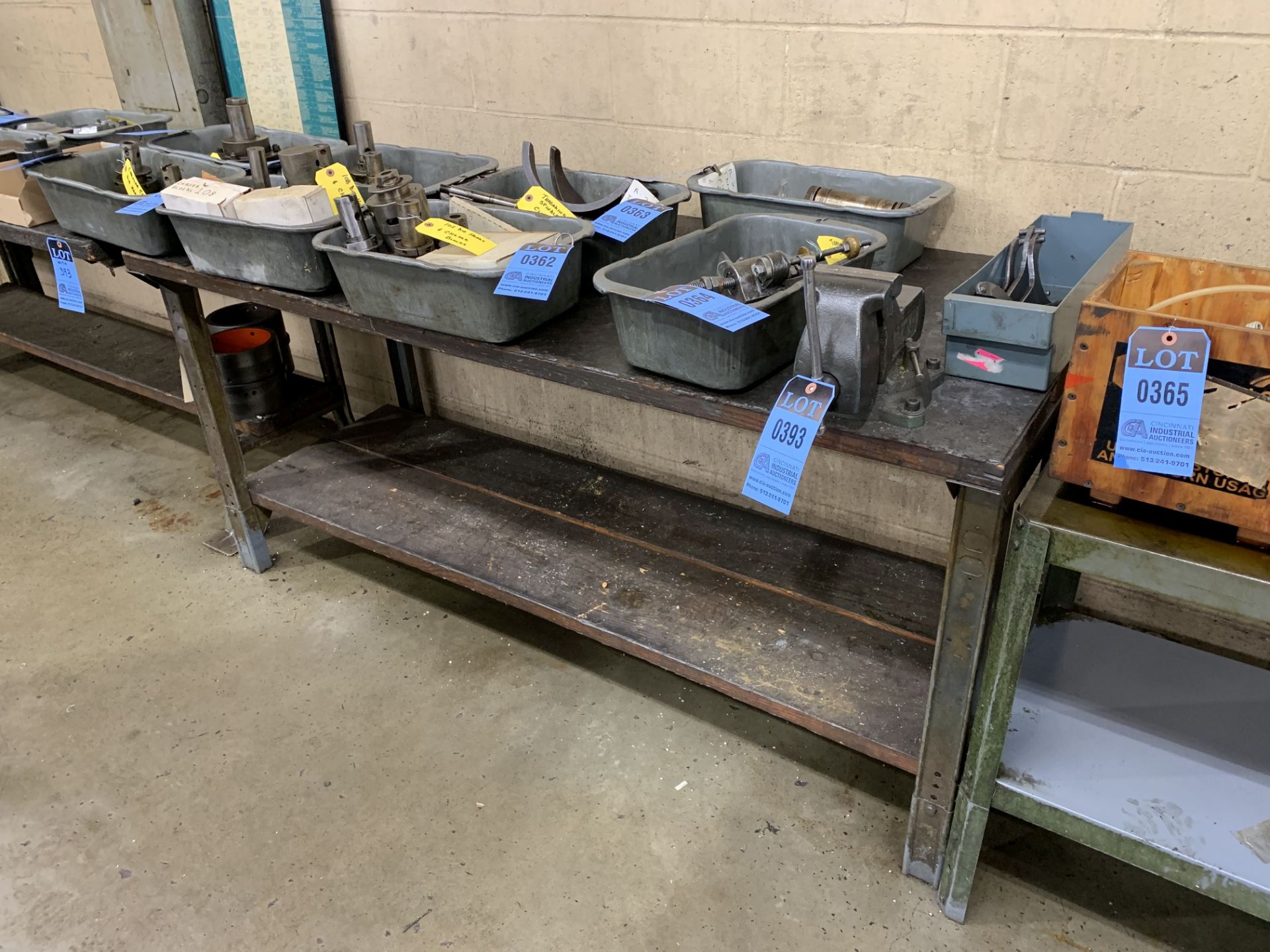 MISCELLANEOUS SIZE STEEL FRAME BENCH, (1) WITH VISE **DELAY REMOVAL - PICKUP 3/29/2019**