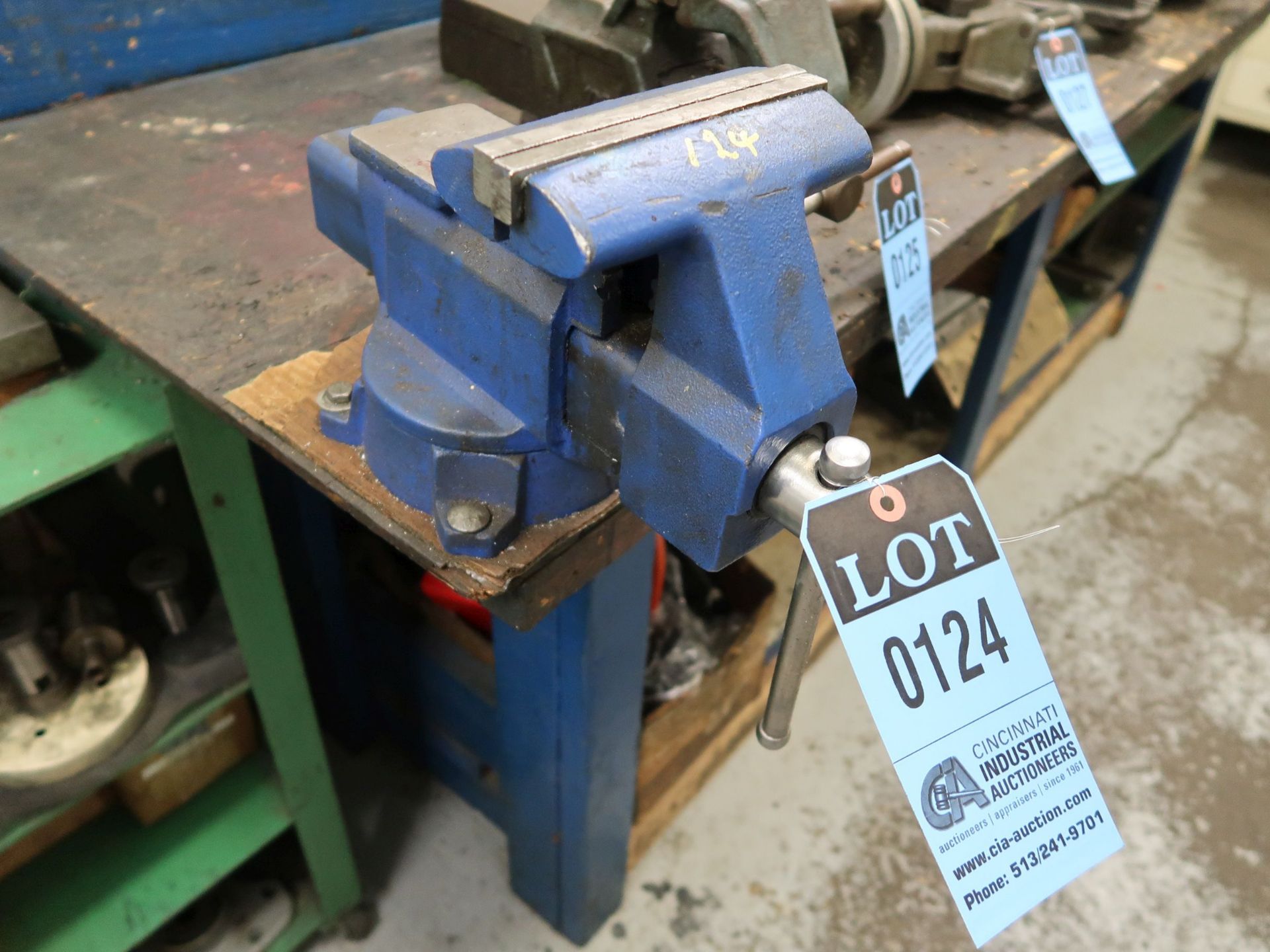 6-1/2" BENCH VISE