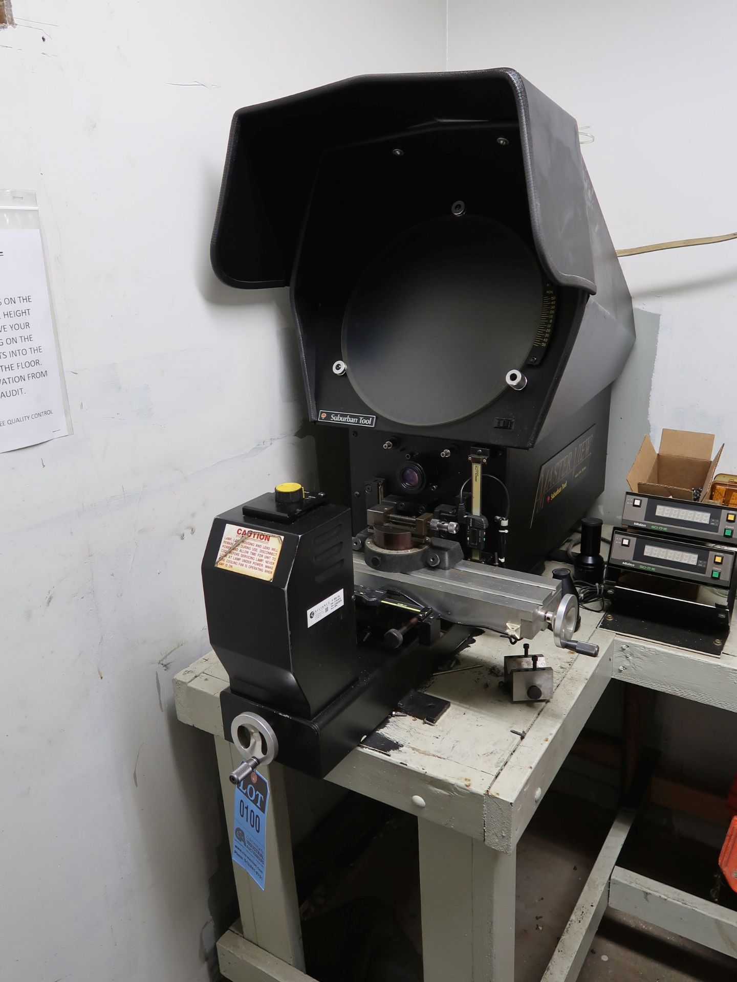 14" SUBURBAN TOOL MASTER VIEW OPTICAL COMPARATOR WITH (2) MITUTOYO DS-D1E DRO - Image 2 of 4