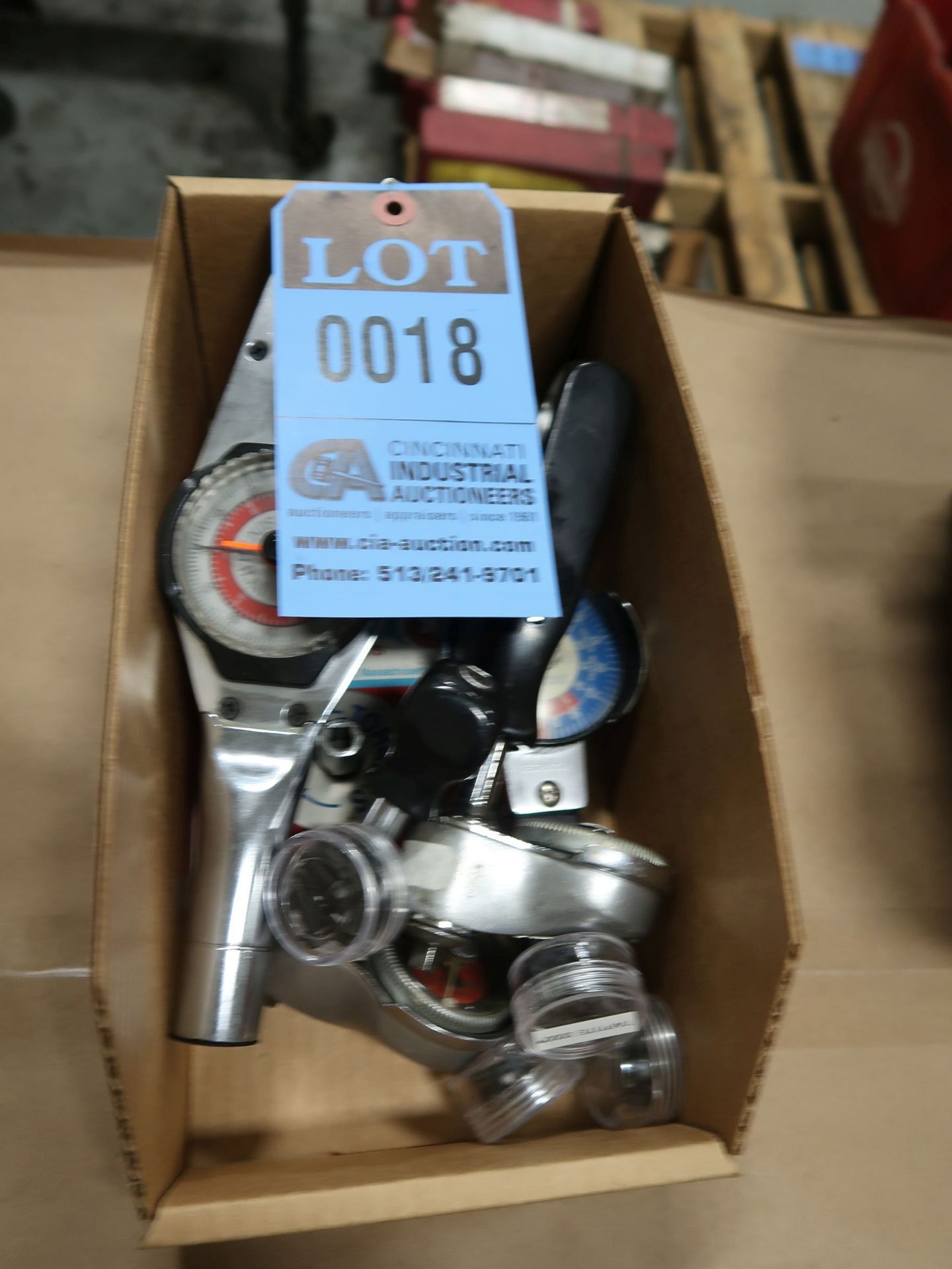 (LOT) TORQUE WRENCHES