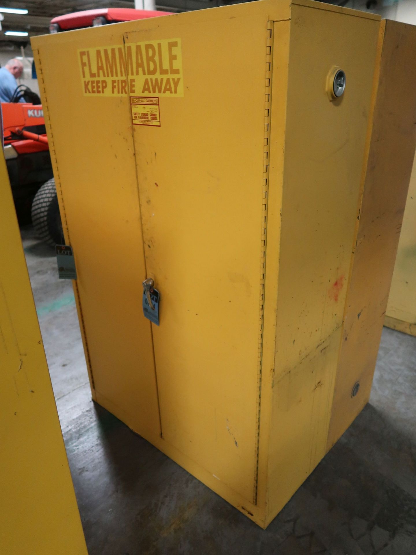 45 GALLON FLAMMABLE MATERIAL CABINET