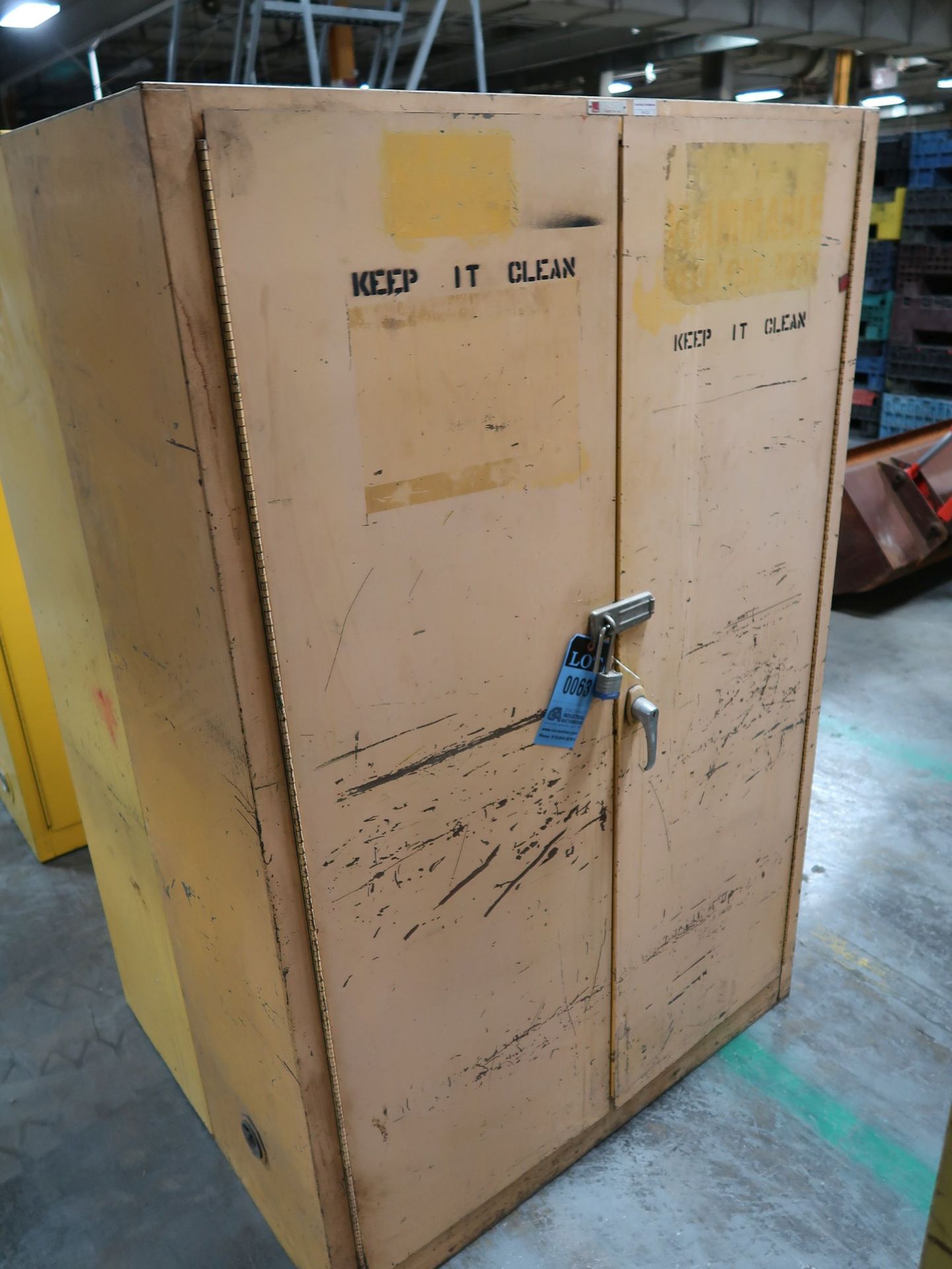 45 GALLON FLAMMABLE MATERIAL CABINET