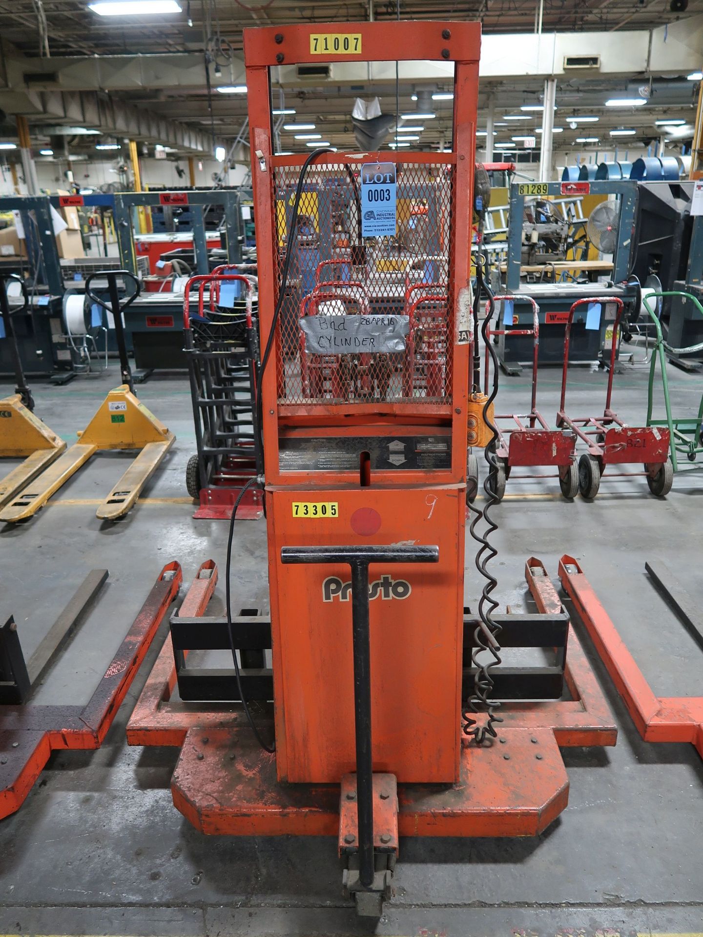 2,000 LB. PRESTO WALK BEHIND ELECTRIC DIE LIFT / STACKER