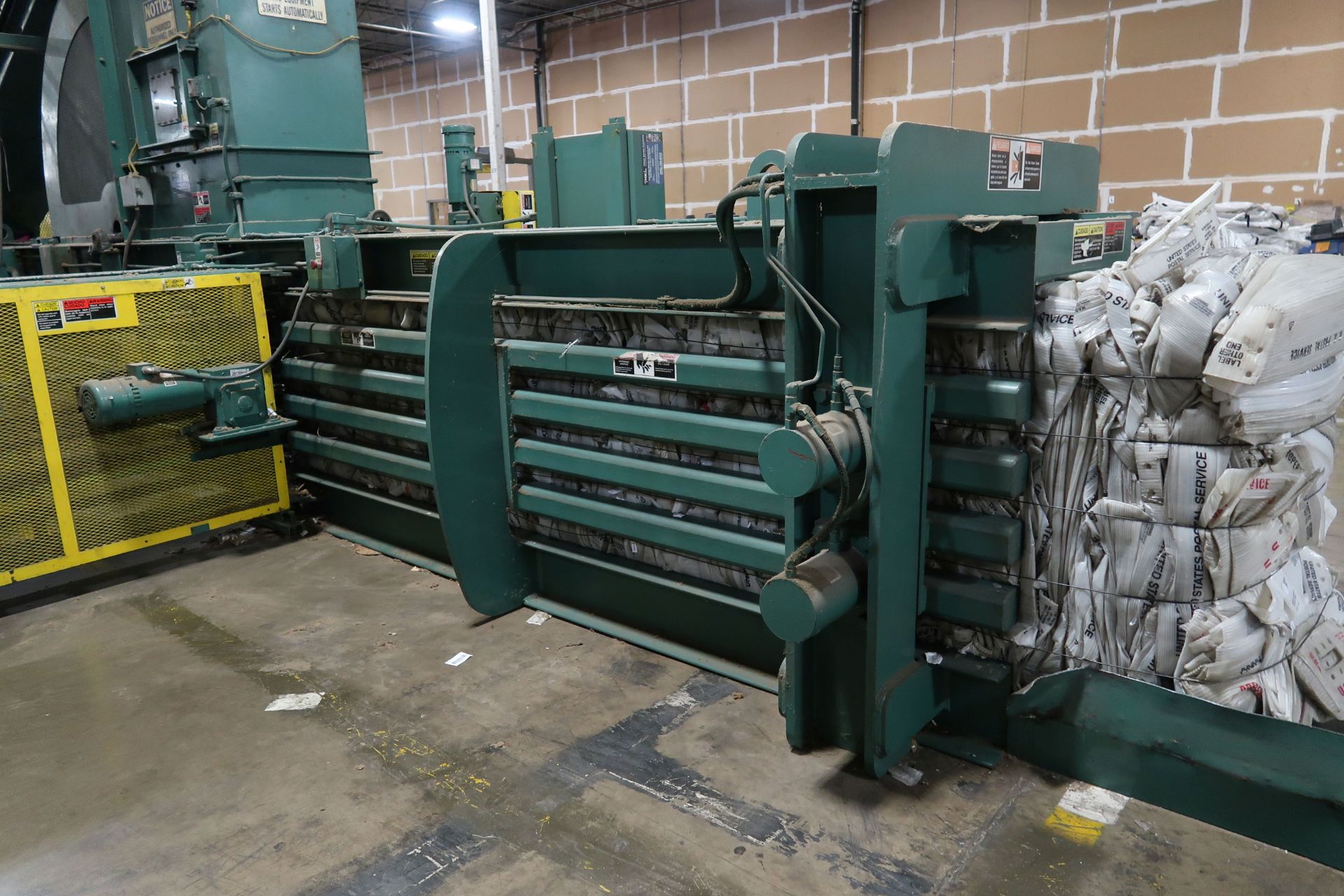 50-HP HARRIS SELCO MODEL HLO-128A50T HORIZONTAL OPEN-END BALER W/ AUTO-TIE; S/N 039870180, 30" WIDE - Image 18 of 34