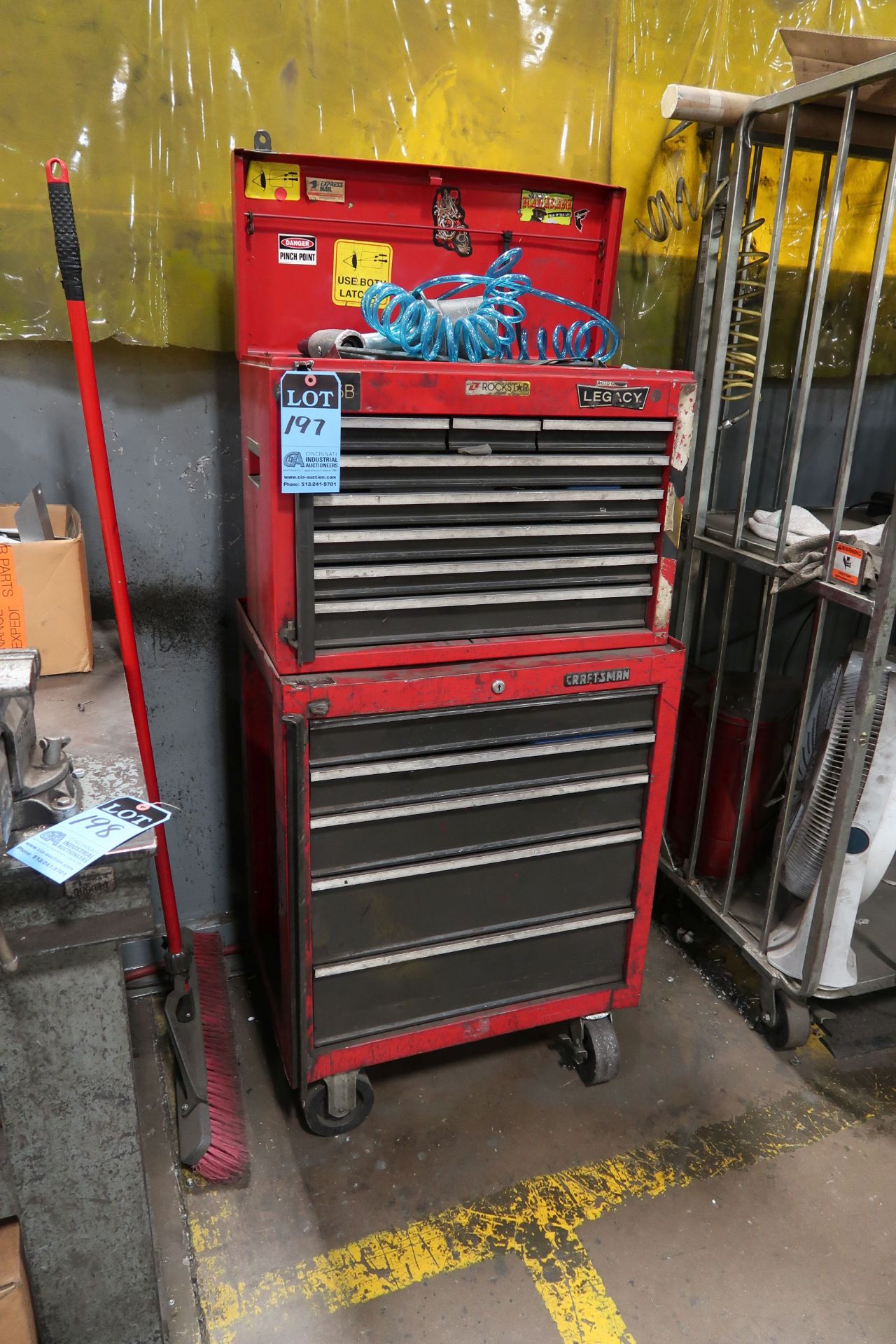 CRAFTSMAN / LEGACY PORTABLE TOOLBOX W/ CONTENTS (PNEUMATIC TOOLS & WRENCHES)