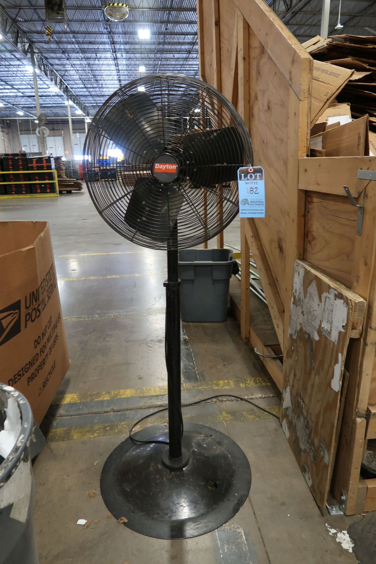 (LOT) (5) PEDESTAL FANS - Image 3 of 5