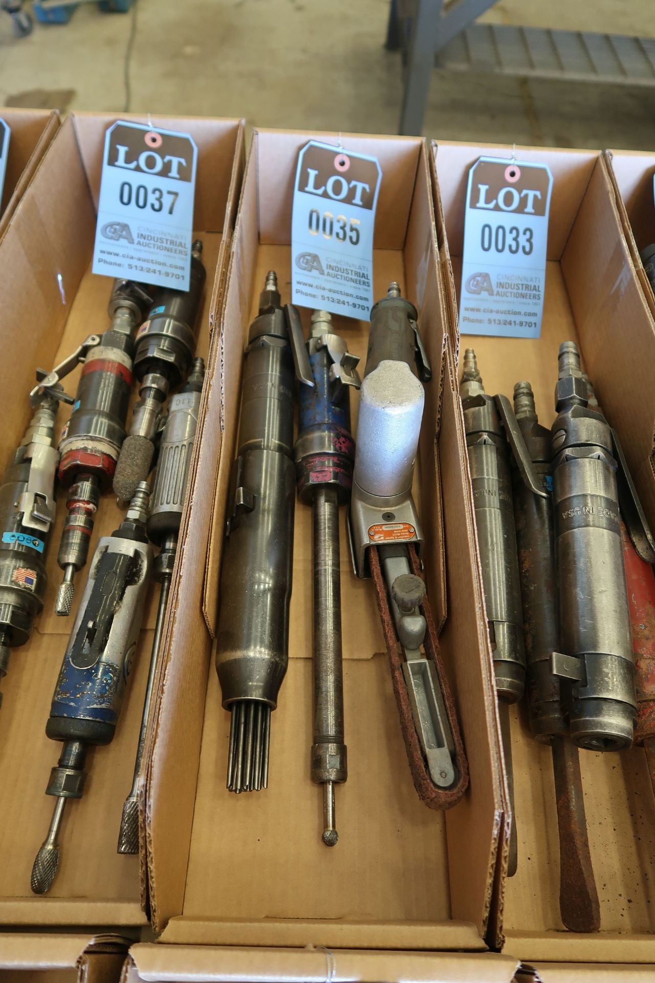 (LOT) MISCELLANEOUS PNEUMATIC TOOLS