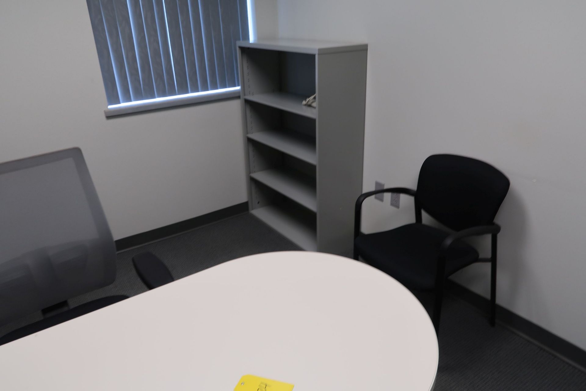 (LOT) CONTENTS OF OFFICE W/ L-SHAPE DESK, (3) CHAIRS, BOOKSHELF, TWO-DRAWER LATERAL FILE CAIBNET (NO - Image 2 of 2