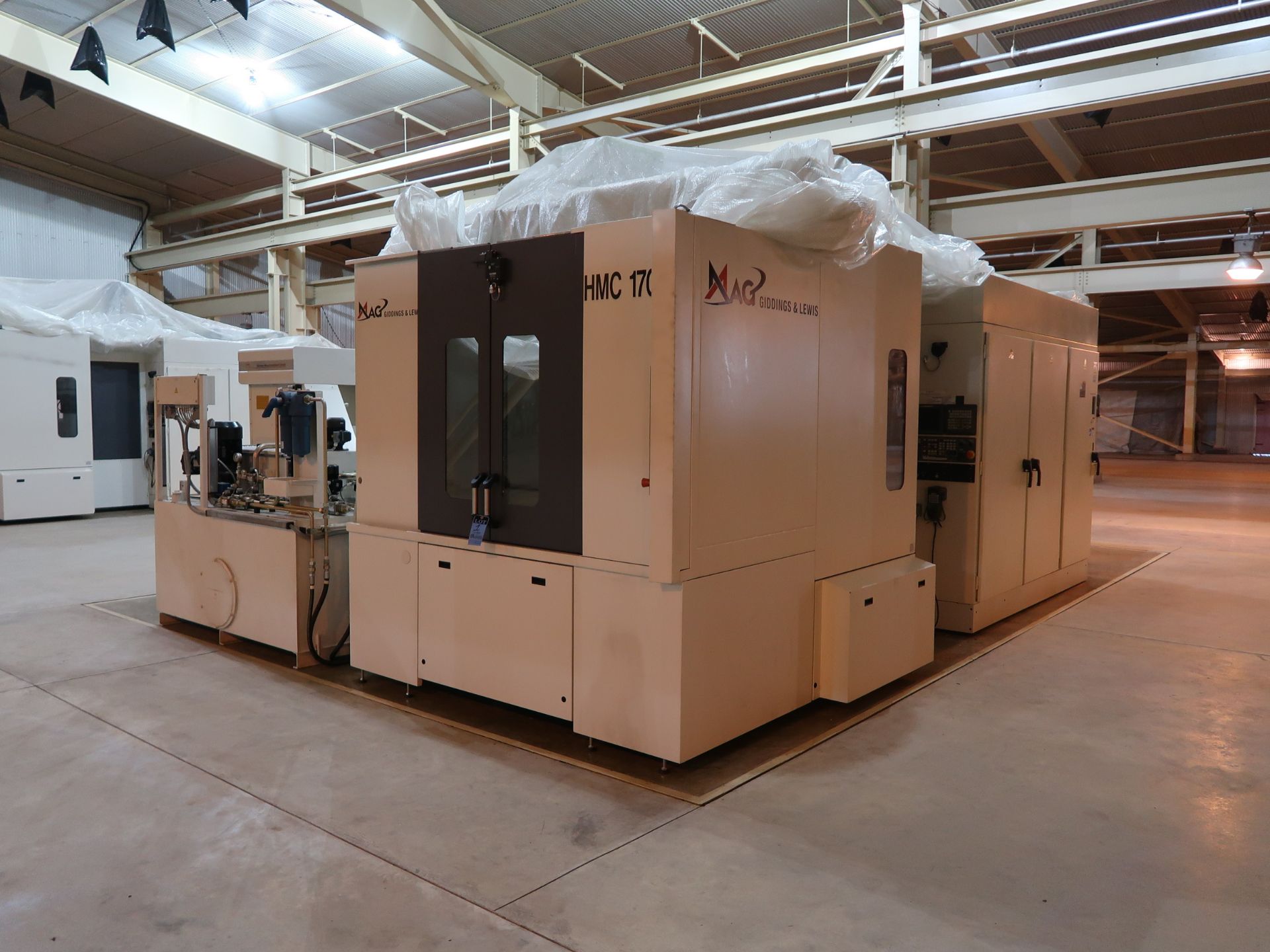 **GIDDINGS & LEWIS MODEL HMC-170 FOUR-AXIS TWO-PALLET CNC HORIZONTAL MACHINING CENTERS; S/N 491- - Image 11 of 36