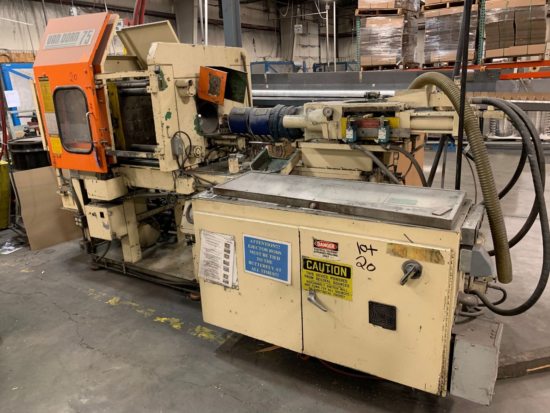 75 TON X 5 OZ. VAN DORN MODEL 75-RS-5F TOGGLE CLAMP PLASTIC INJECTION MOLDING MACHINE; S/N 2019,