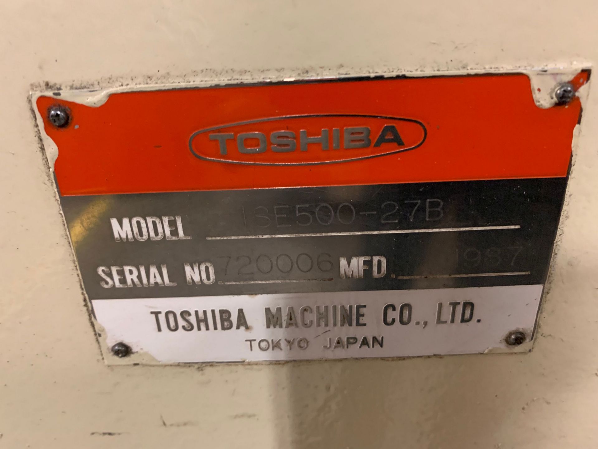500 TON X 62.7 OZ. TOSHIBA MODEL ISE500-27-B HYDRAULIC CLAMP INJECTION MOLDING MACHINE; S/N - Image 13 of 13
