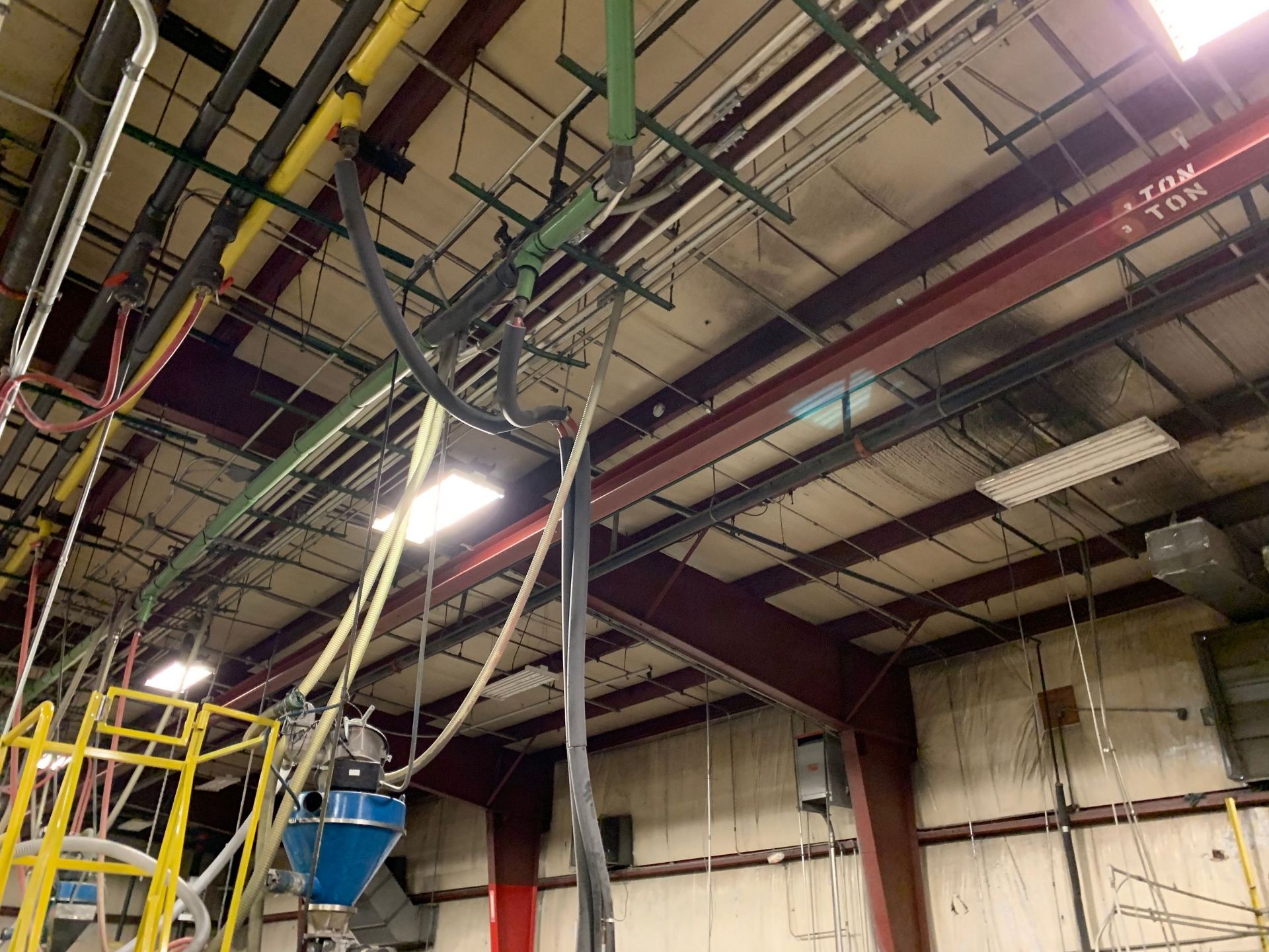3 TON X 200' LONG MONORAIL CRANE SYSTEM W/ 3 TON R&M SPACEMASTER II ELECTRIC WIRELESS PENDANT - Image 4 of 7