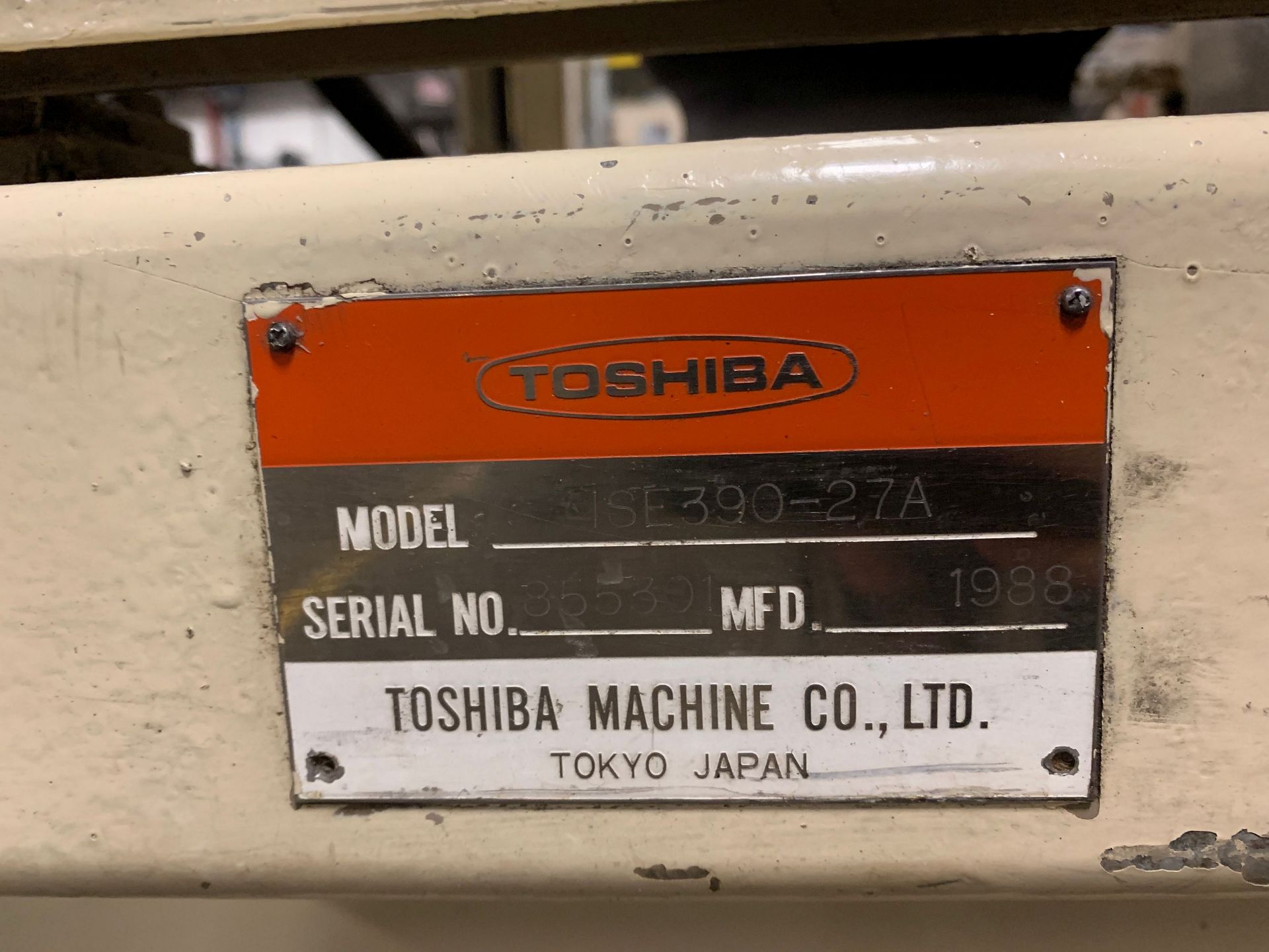 390 TON X 48 OZ. TOSHIBA MODEL IGS390-27-A HYDRAULIC CLAMP PLASTIC INJECTION MOLDING MACHINE; S/N - Image 13 of 13