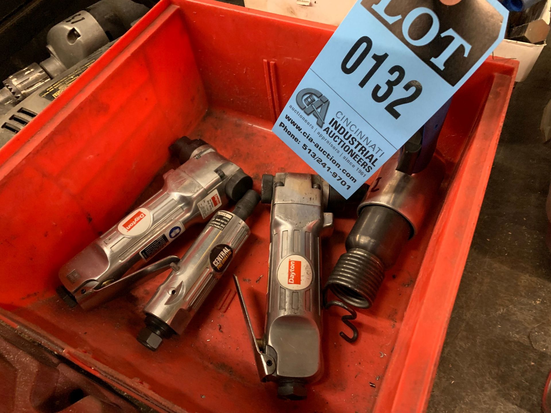 (LOT) (4) PNEUMATIC AIR TOOLS