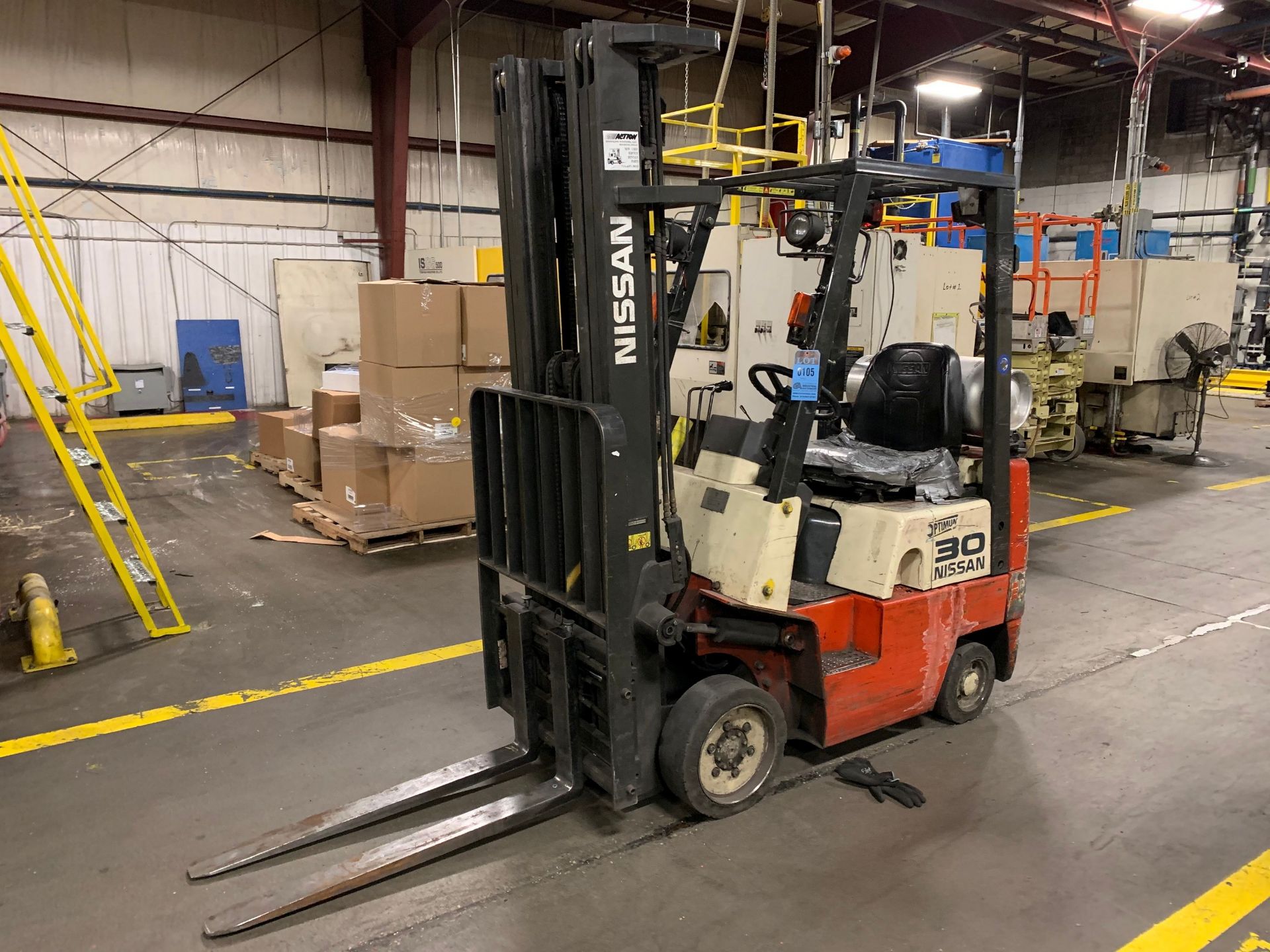 3,000 LB. NISSAN MODEL OPTIMUM 30 SOLID TIRE LP GAS FORKLIFT; S/N CPJ01-9N6698, 3-STAGE MAST, 290"